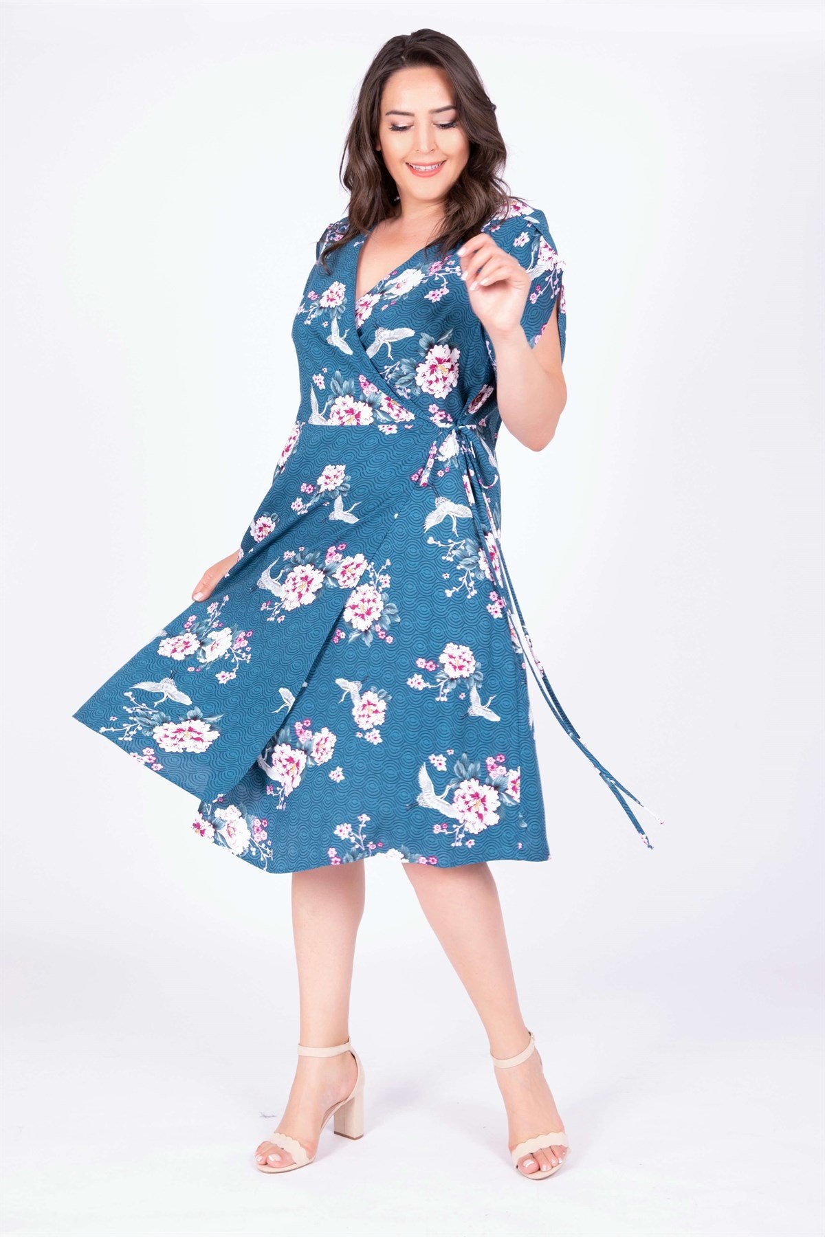 Anvelop Kol Detaylı Elbise