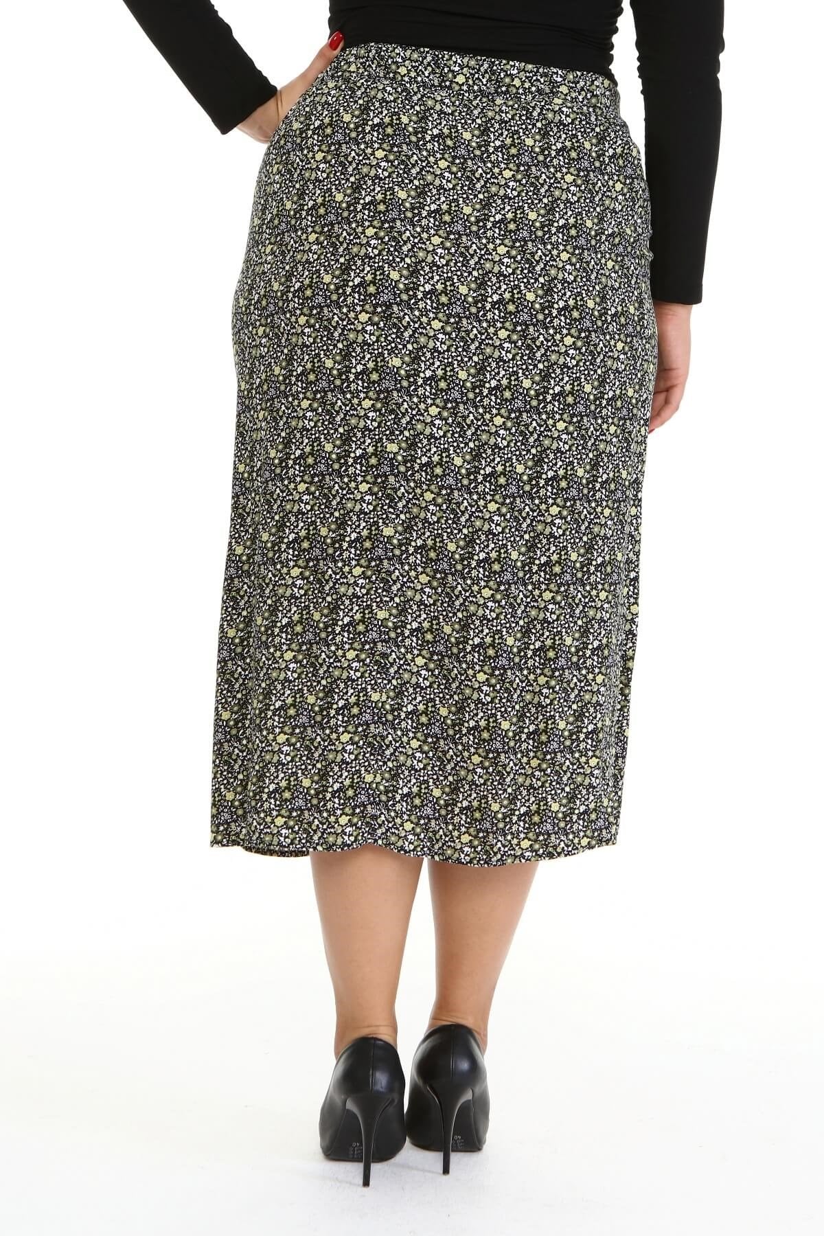 Arka Beli Lastikli Yırtmaçlı Etek