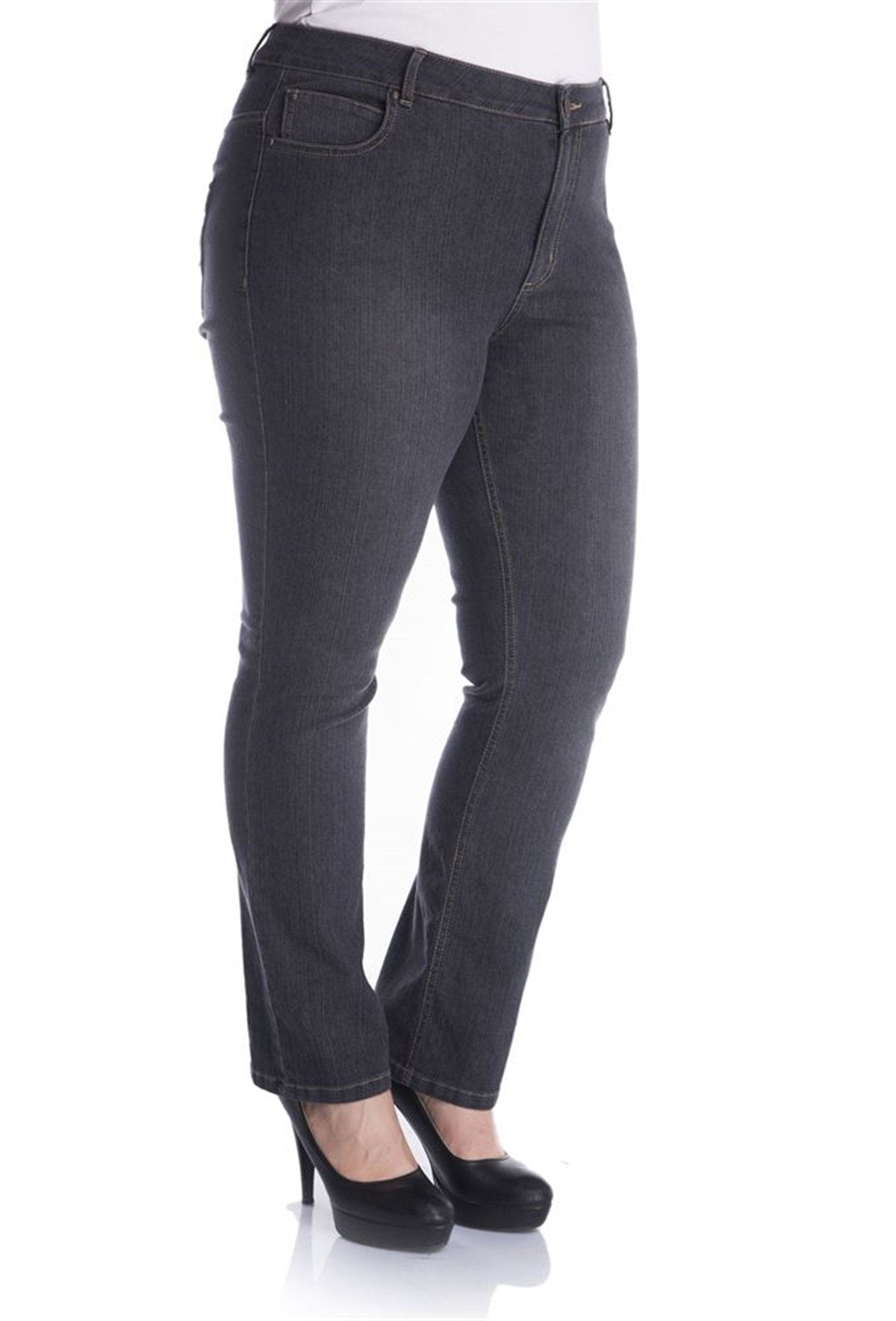 Arka Cepleri Nakışlı 5 Cep Denim Pantolon