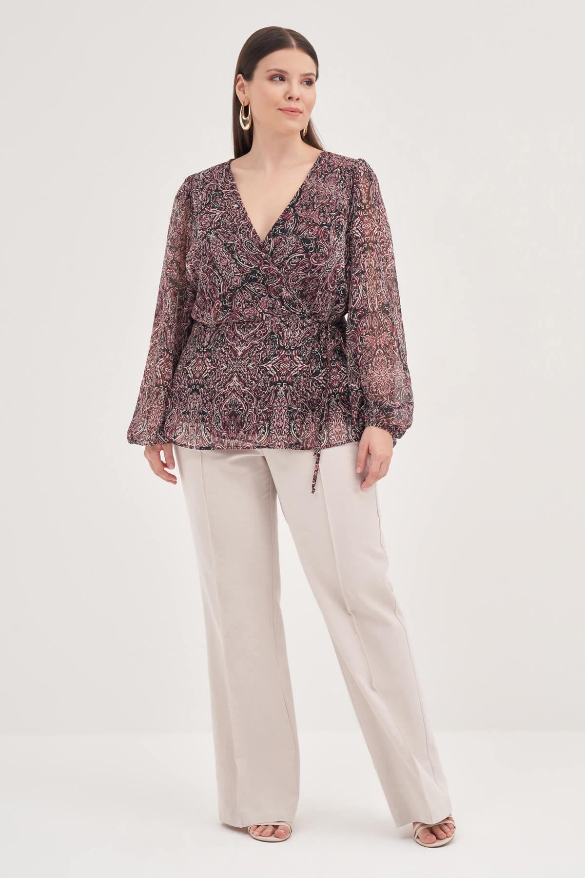 Astarlı Bağlama Detaylı Şifon Bluz