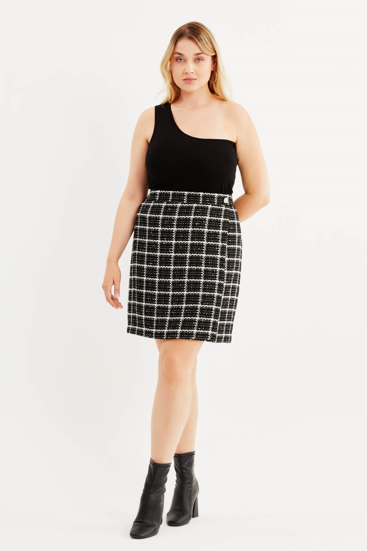 Astarlı Beli Lastikli Tüvit Etek