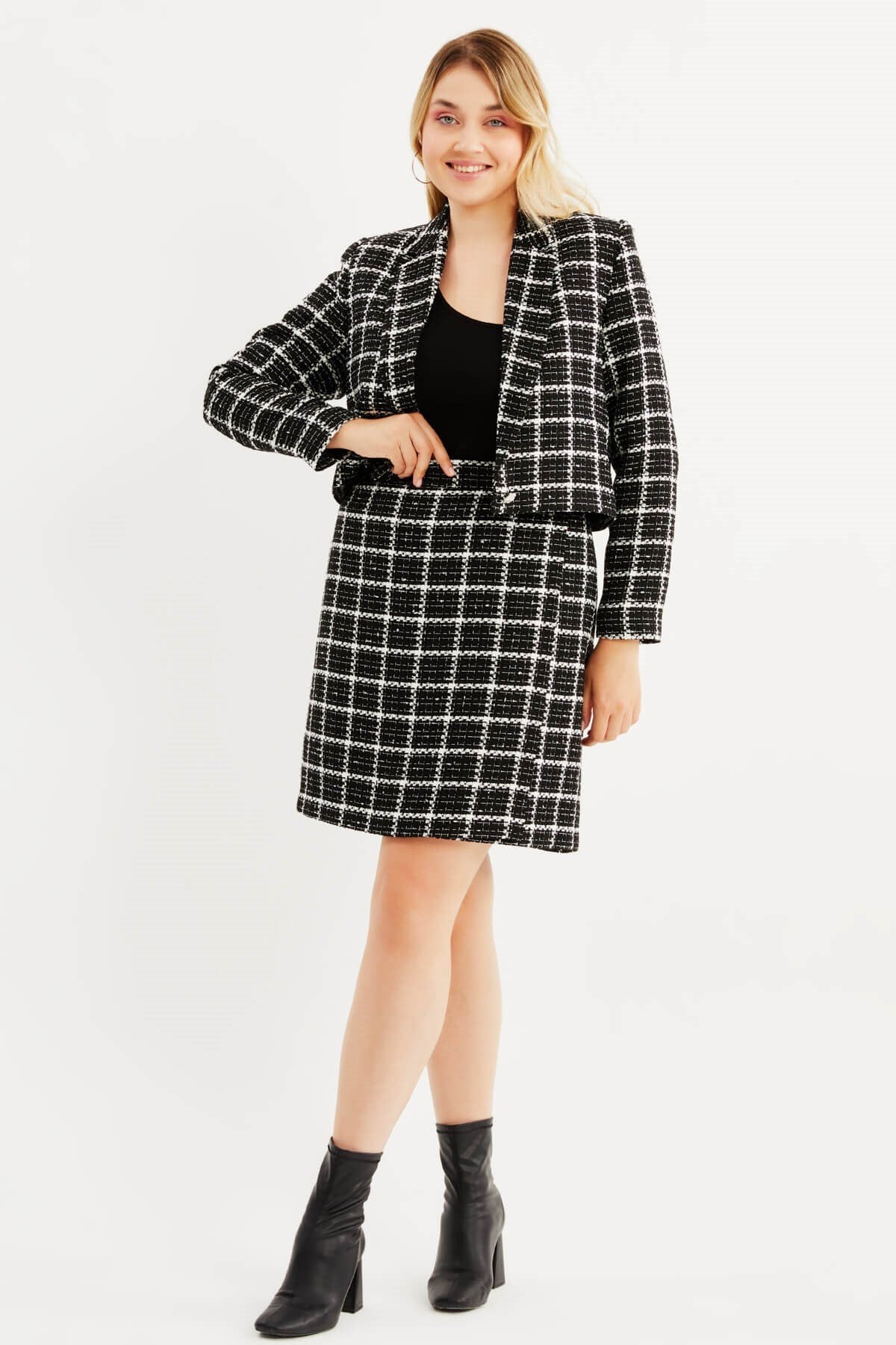 Astarlı Beli Lastikli Tüvit Etek