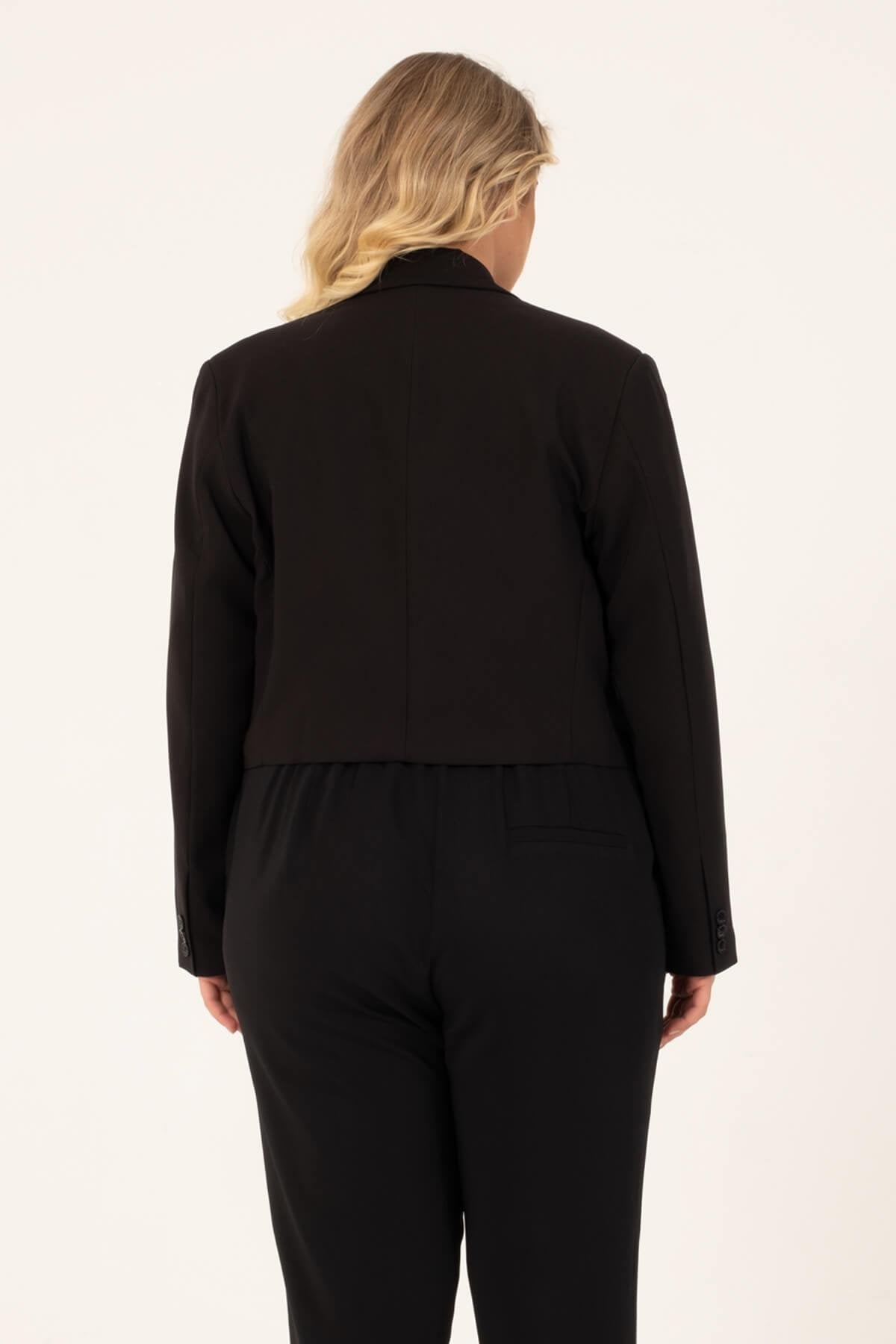 Astarlı Blazer Crop Ceket