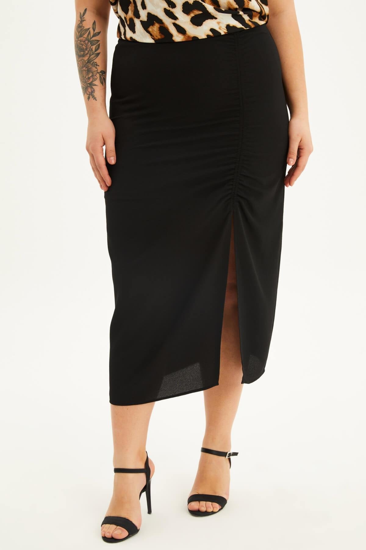 Astarlı Büzgü Detaylı Midi Etek