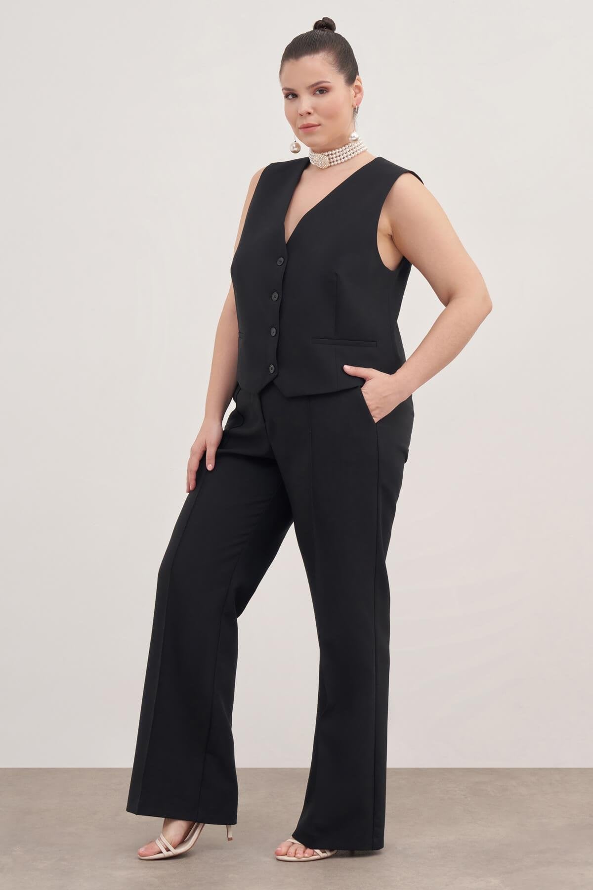 Astarlı Klasik Yelek