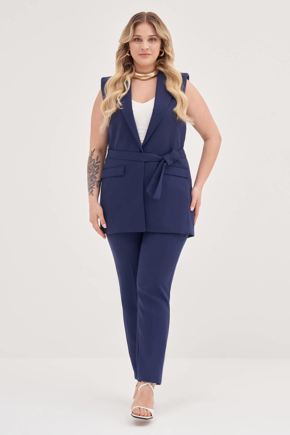 Astarlı Kuşaklı Uzun Yelek