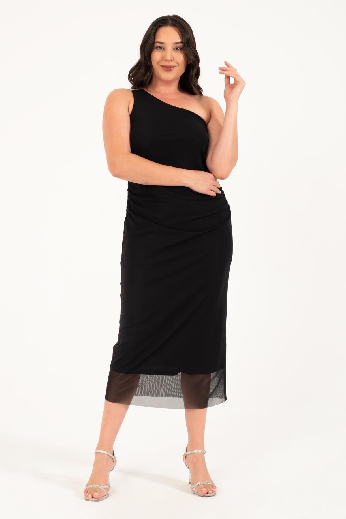 Astarlı Metalik Toka Detay Tül Elbise