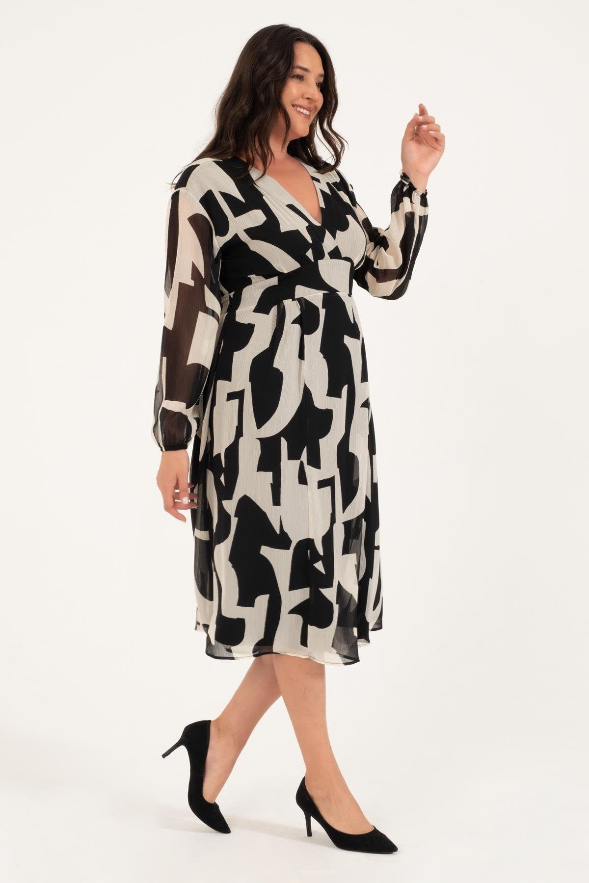 Astarlı Şifon Gipe Detay Elbise