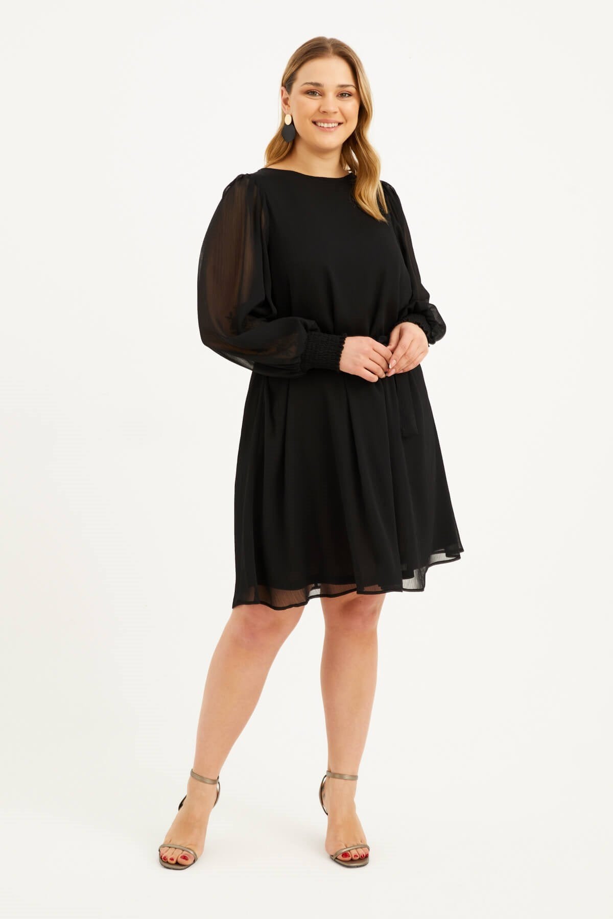 Astarlı Şifon Kuşaklı Elbise