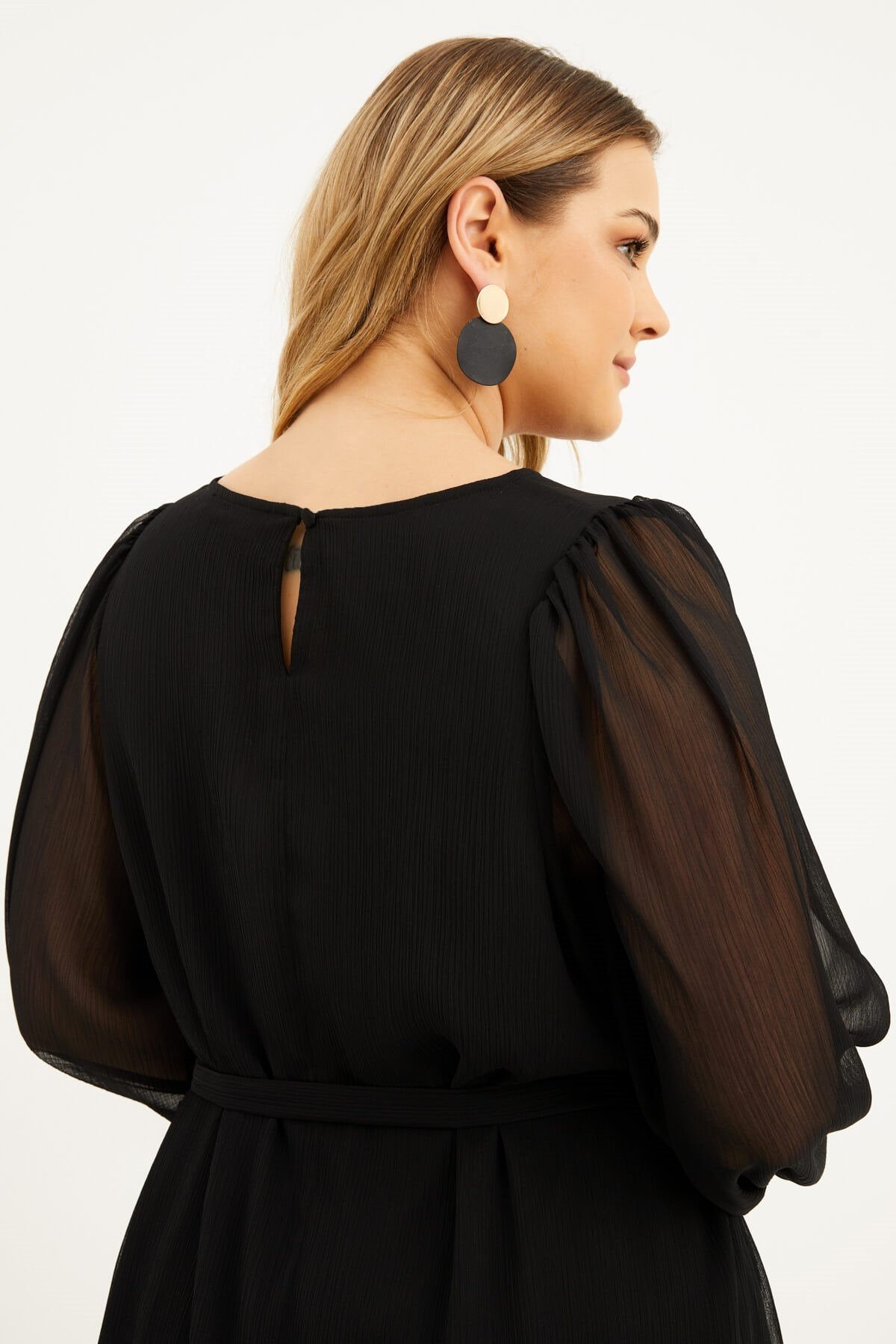 Astarlı Şifon Kuşaklı Elbise