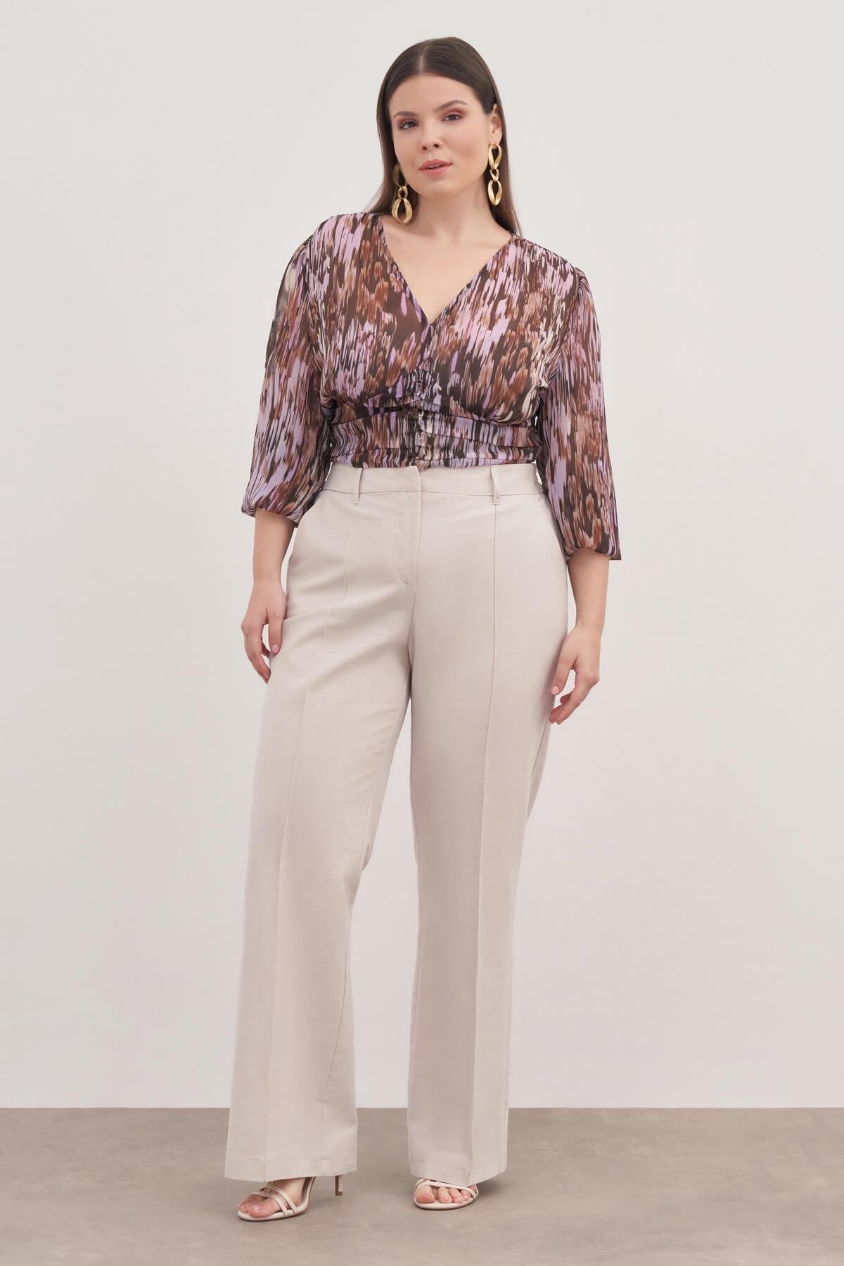 Bağcık Detaylı Pilili Şifon Bluz