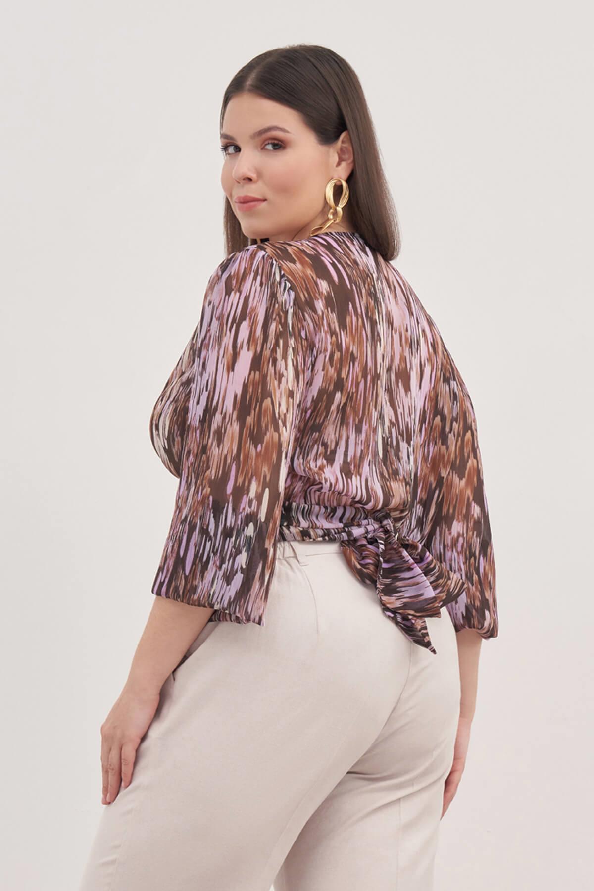 Bağcık Detaylı Pilili Şifon Bluz