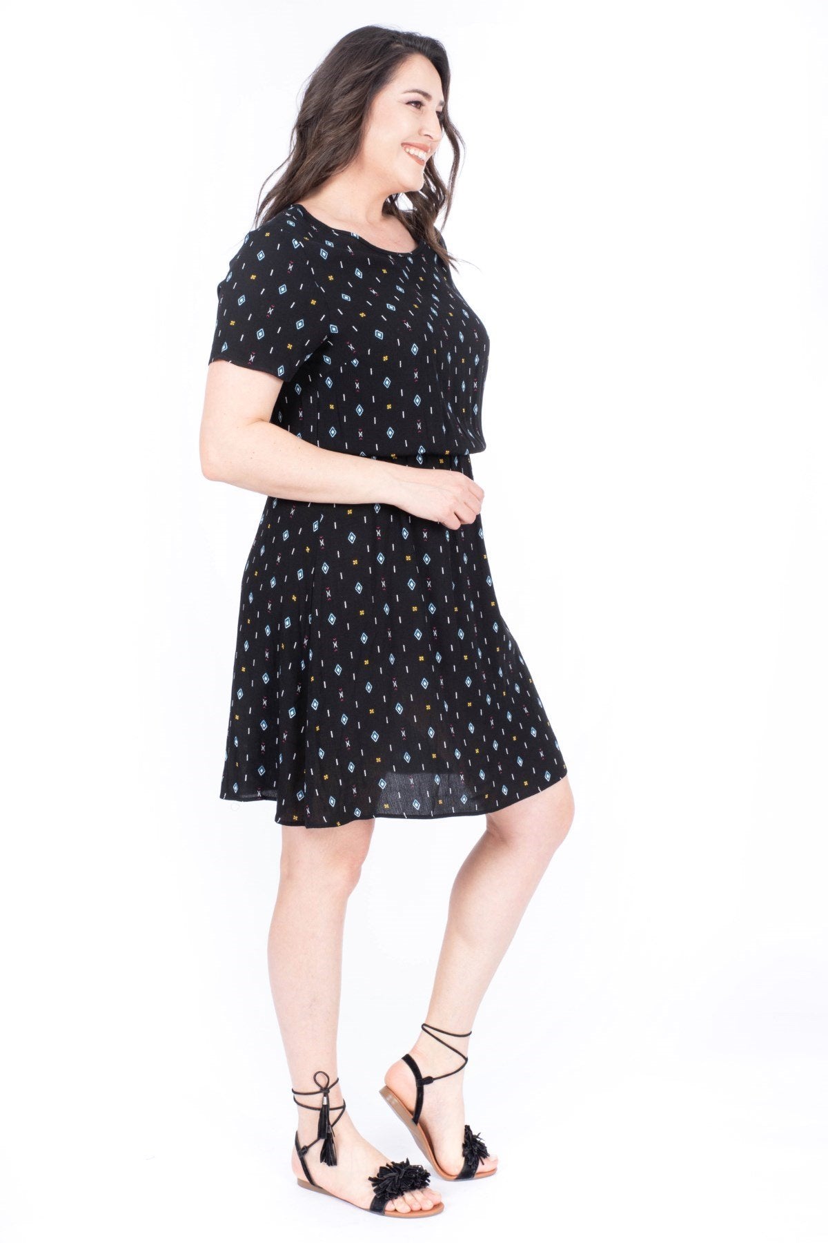 Belden Lastikli Desenli Elbise