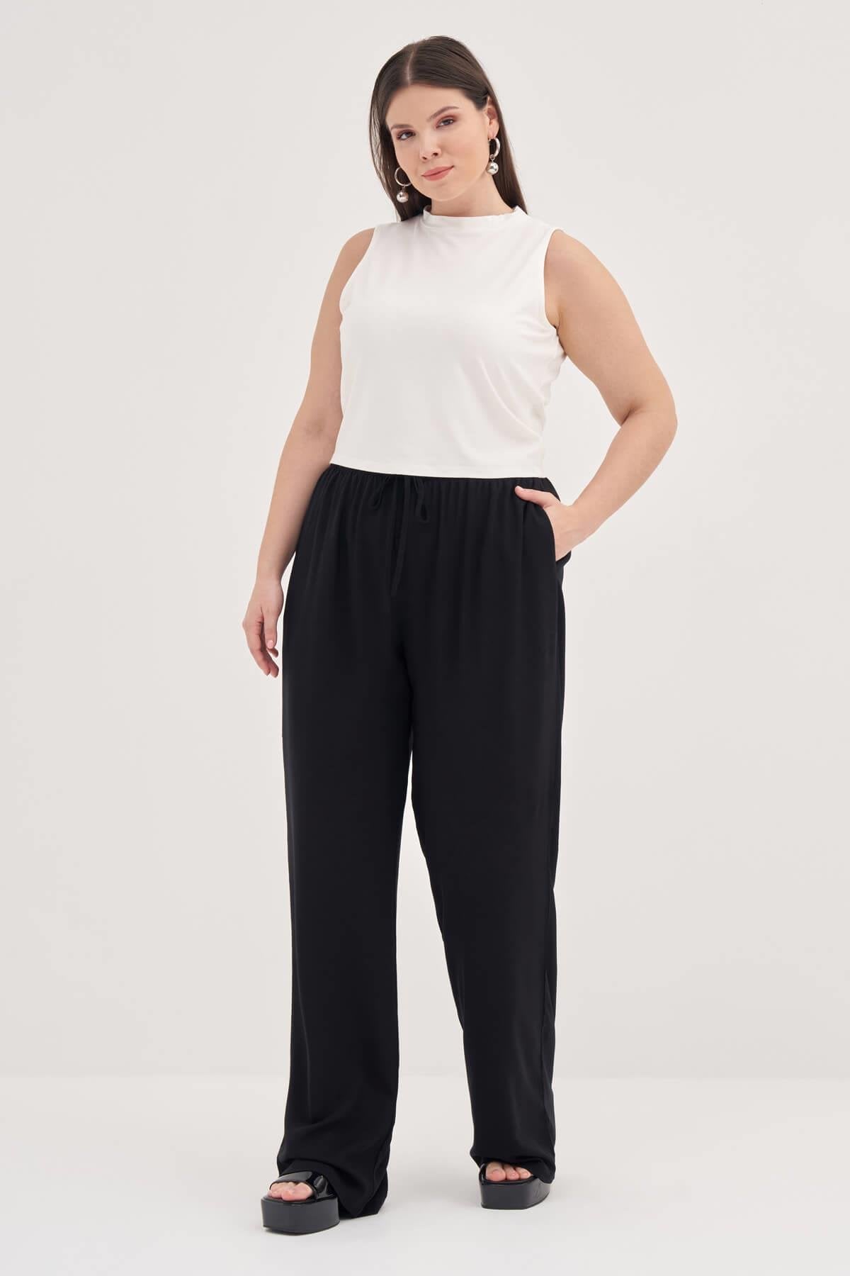 Beli Bağcıklı Düz Kesim Pantolon