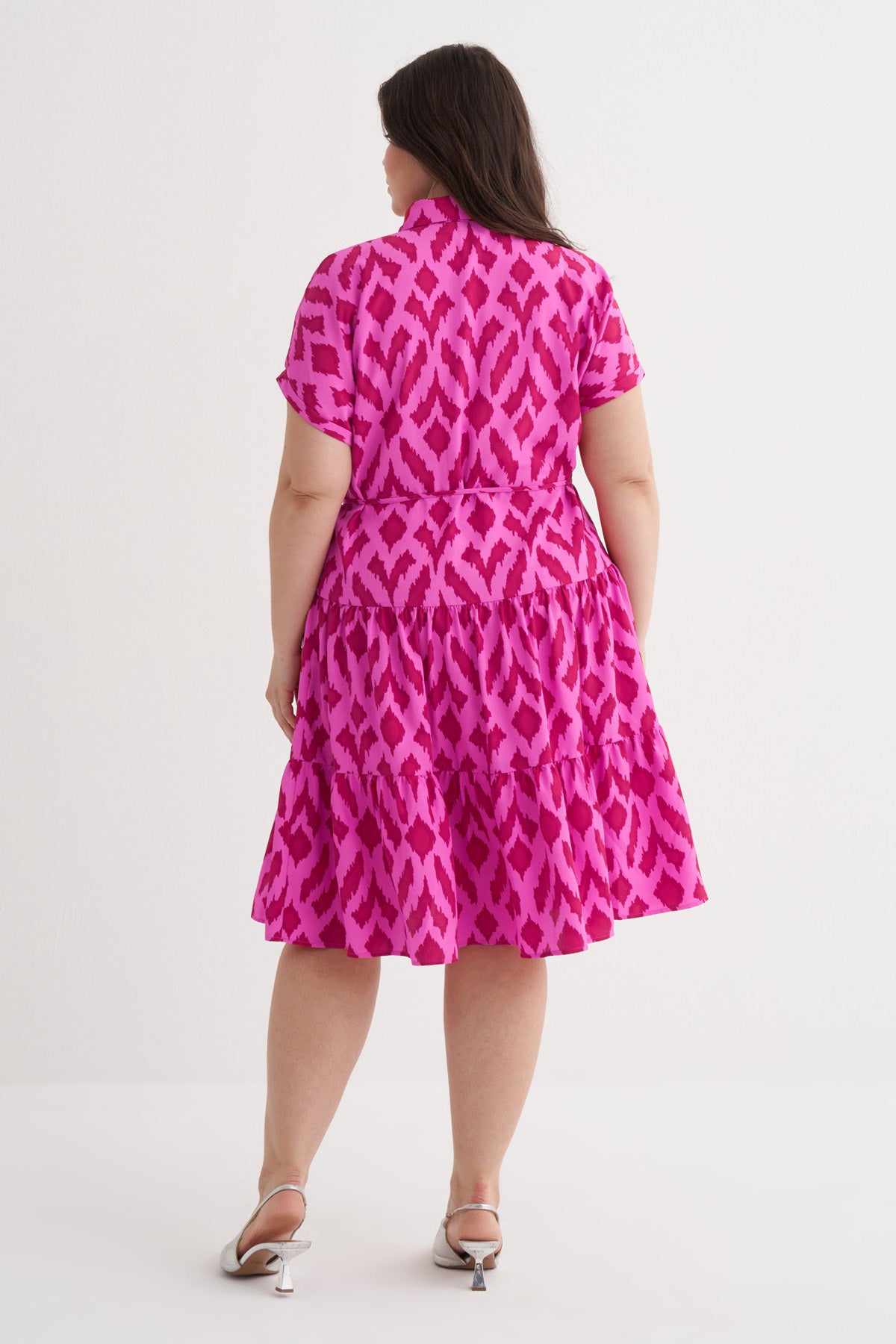 Beli Kuşaklı Desenli Gömlek Elbise