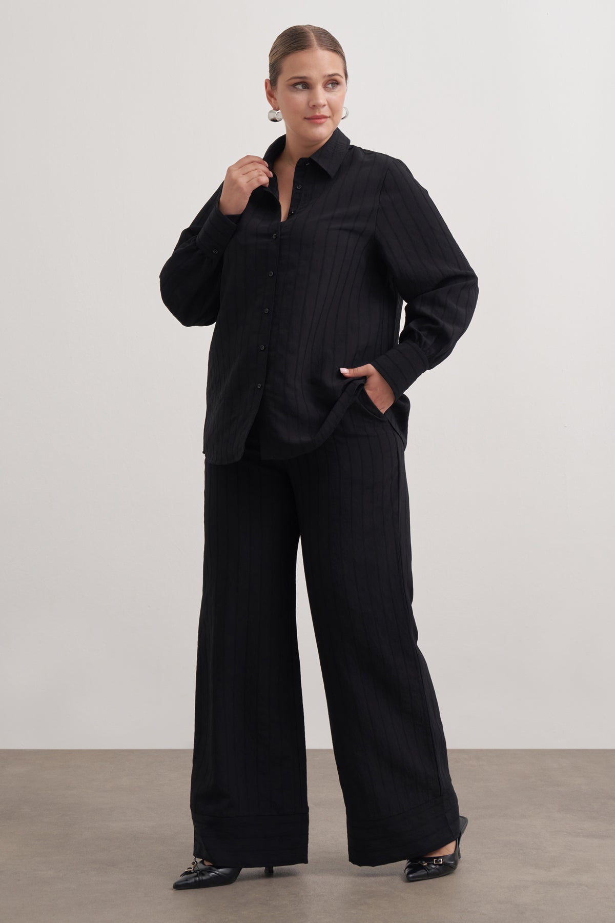 Beli Lastikli Cepli Çizgili Pantolon