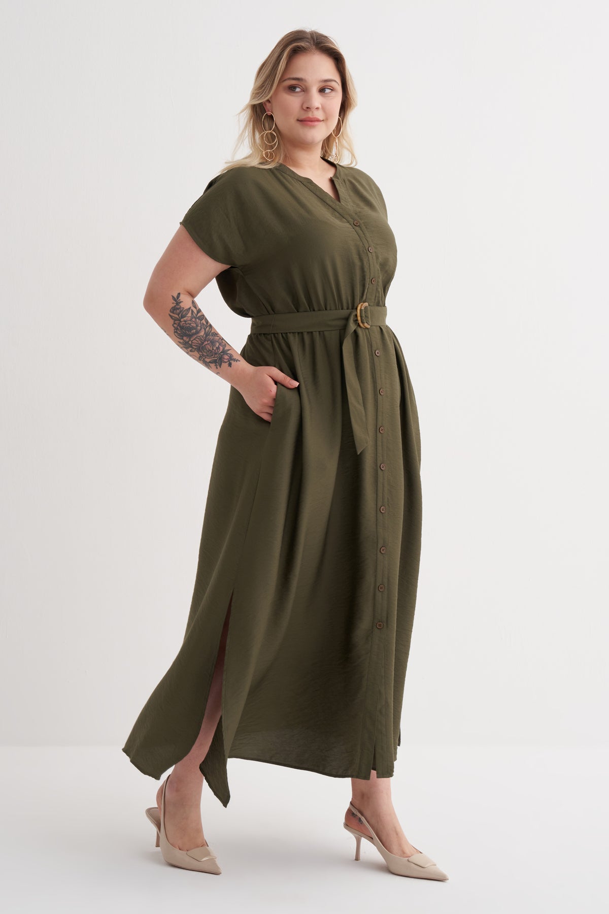 Beli Lastikli Cepli Kemer Detaylı Elbise