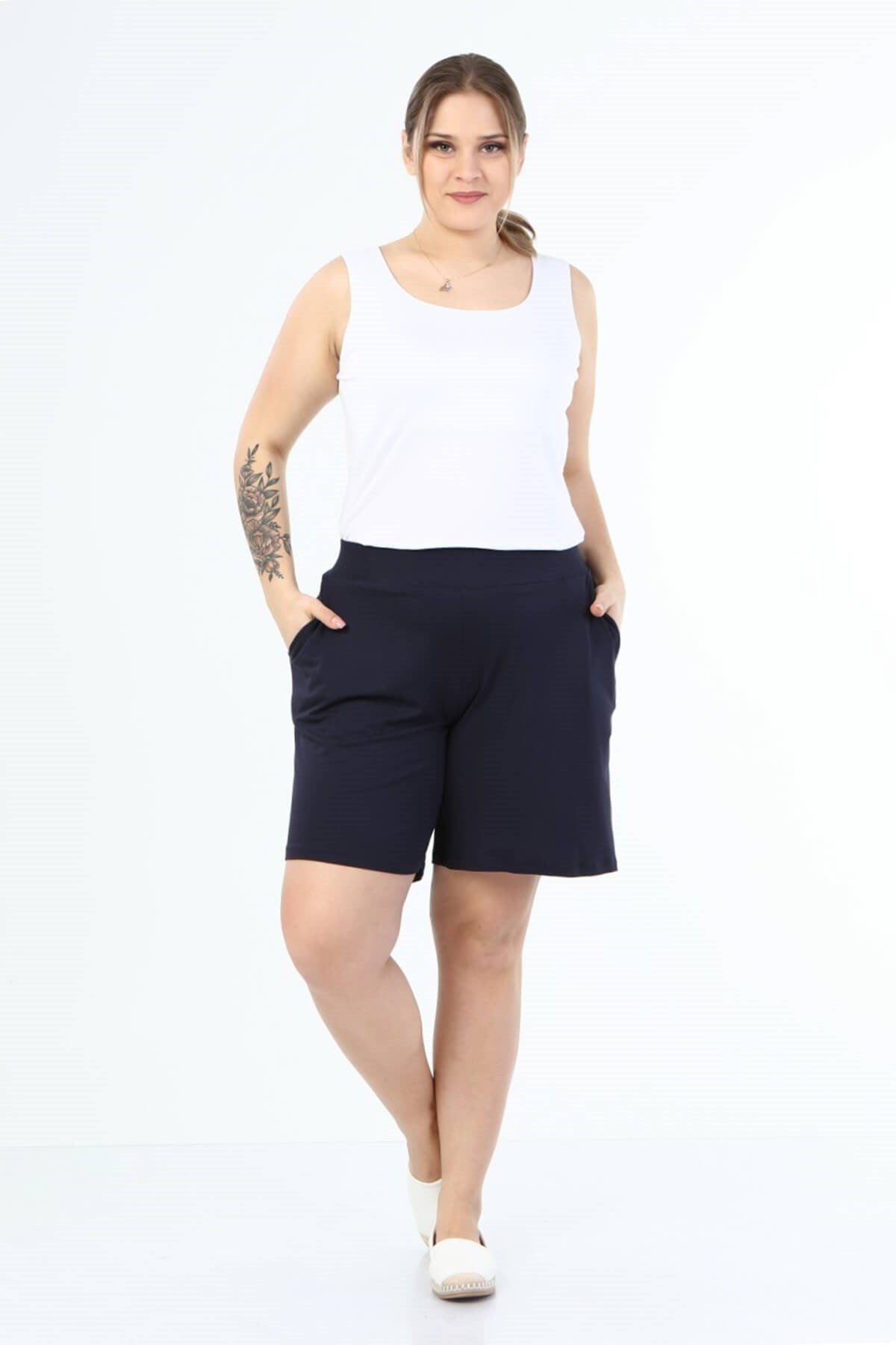 Beli Lastikli Cepli Penye Şort