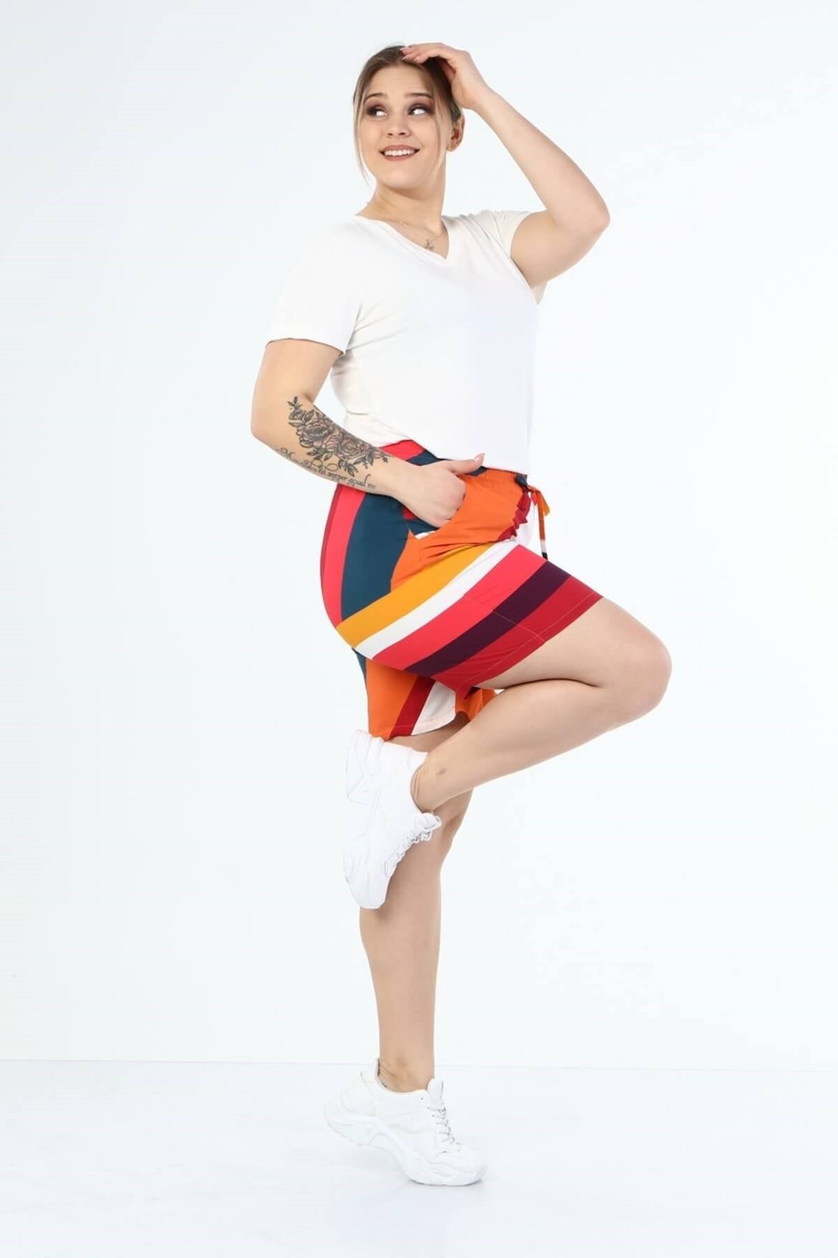 Beli Lastikli Cepli Şort