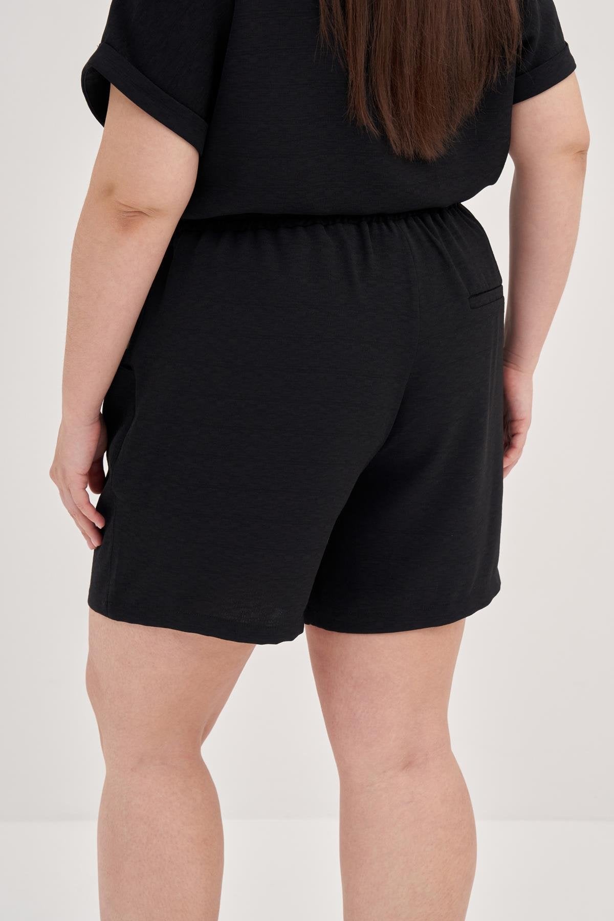 Beli Lastikli Cepli Şort