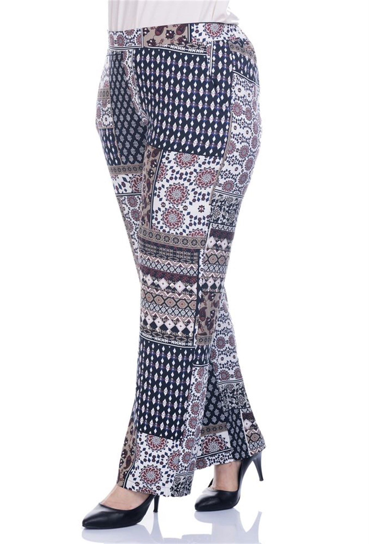 Beli Lastikli Desenli Pantolon