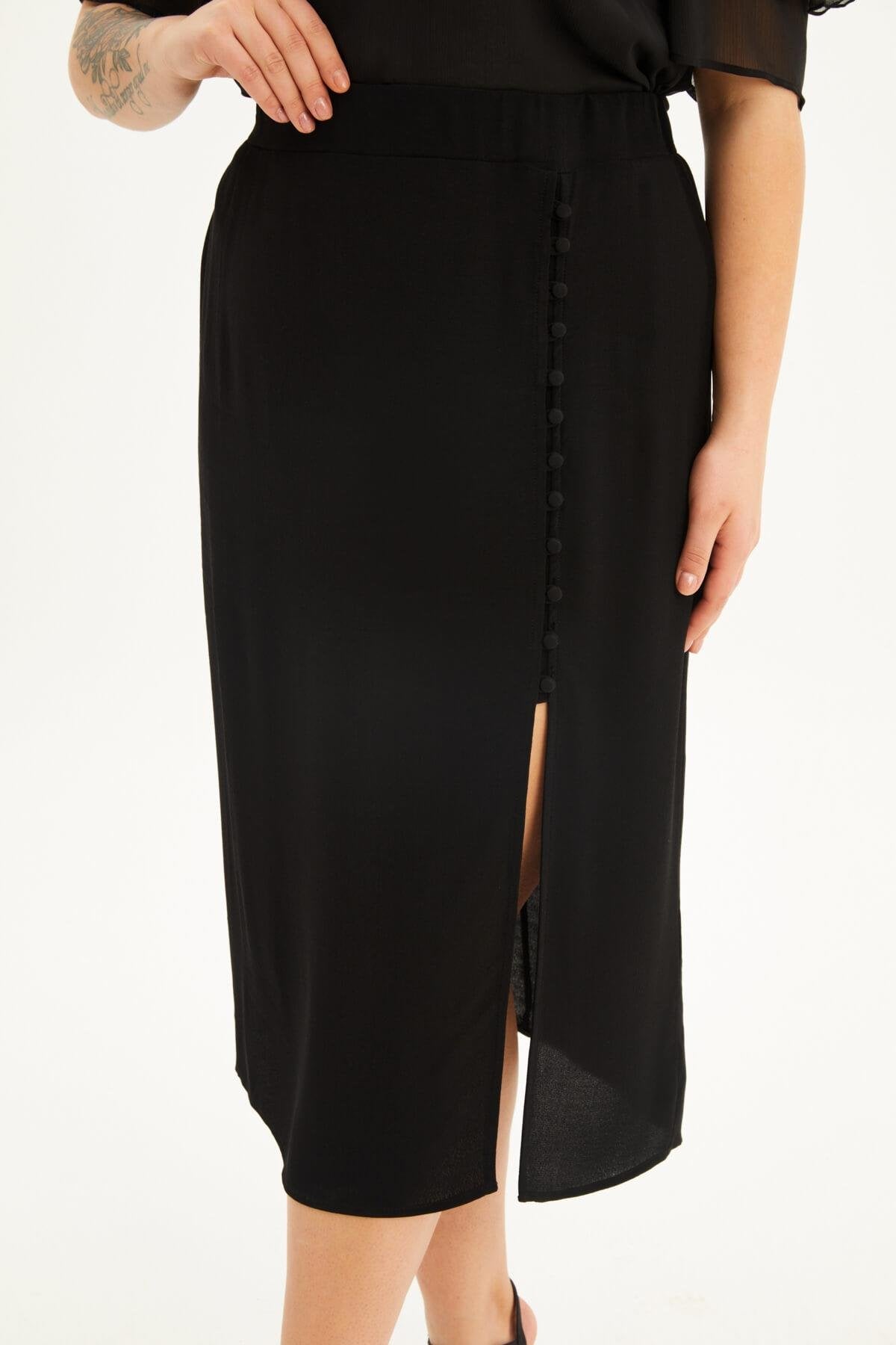 Beli Lastikli Düğmeli Midi Etek