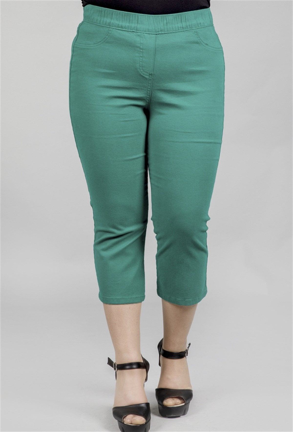 Beli Lastikli Kapri Pantolon