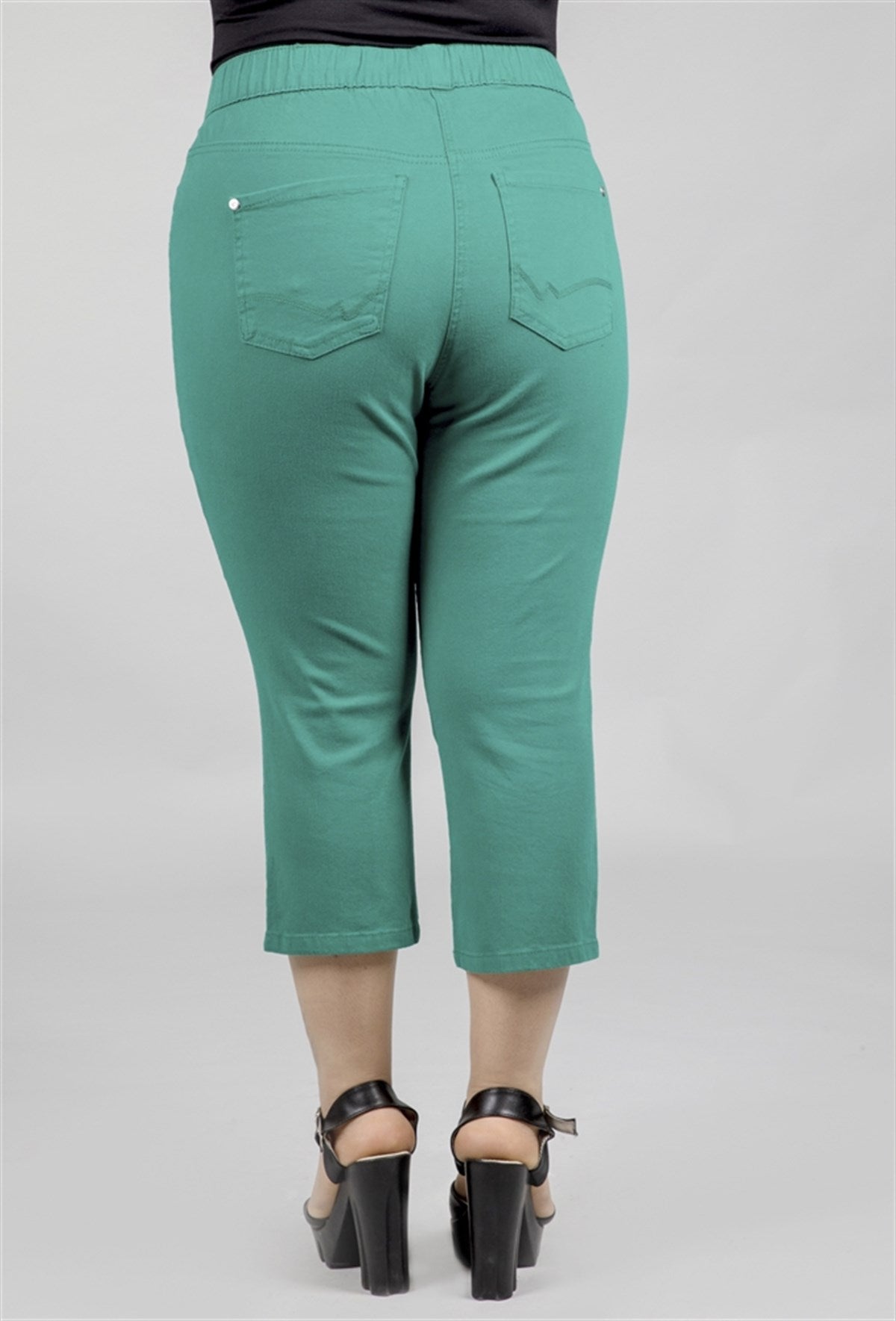 Beli Lastikli Kapri Pantolon