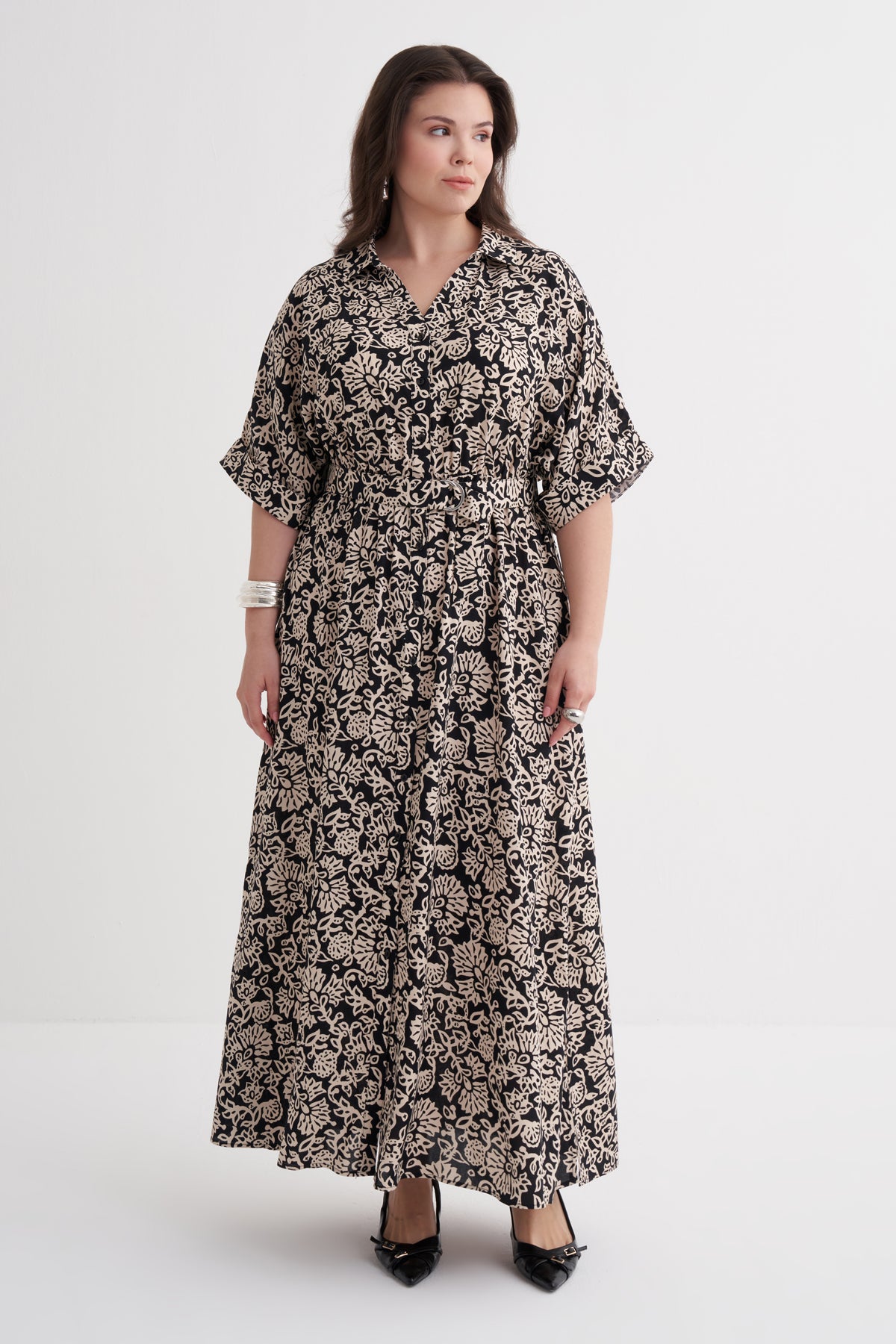 Beli Lastikli Kemerli Uzun Elbise