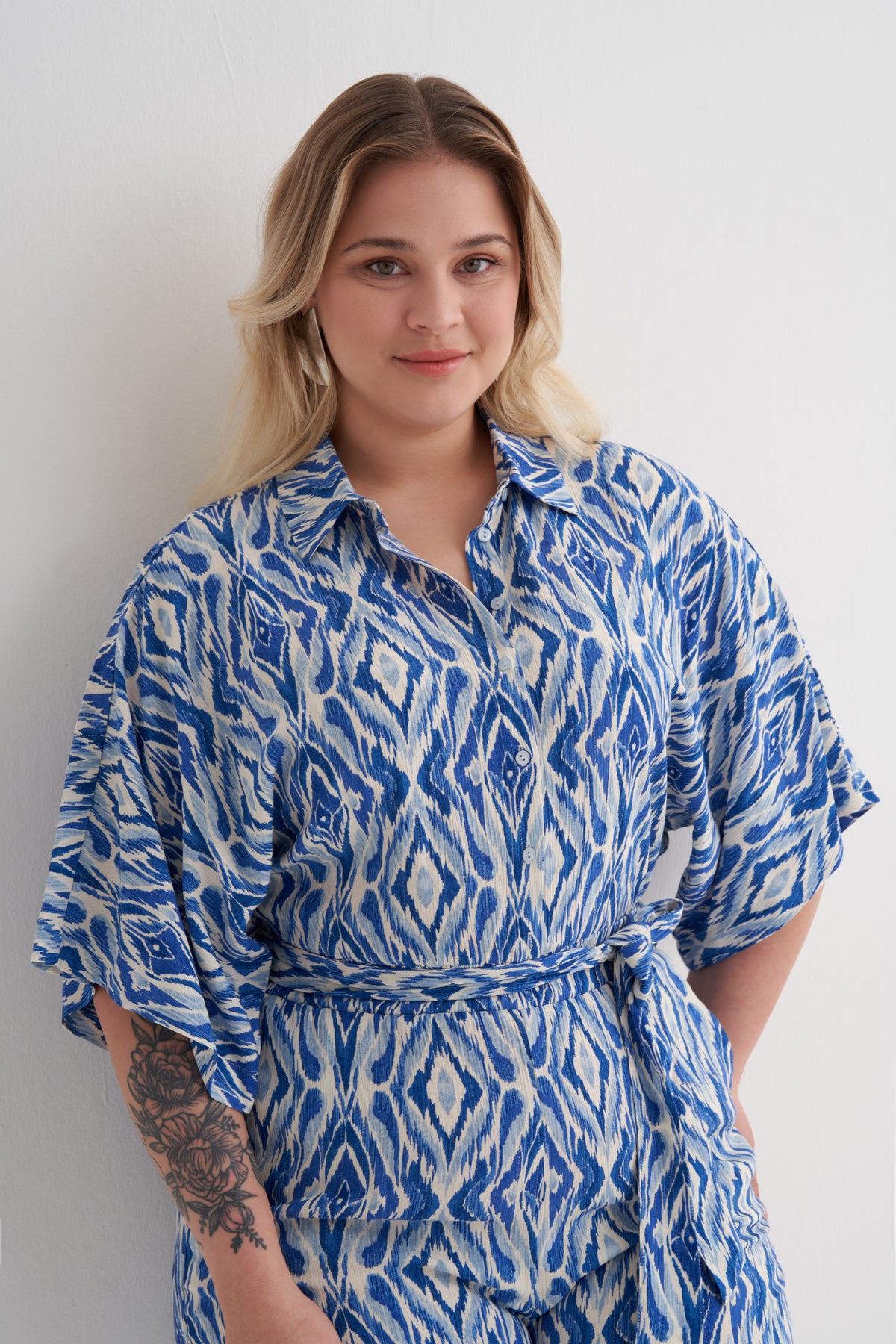 Beli Lastikli Kuşaklı Kısa Tulum