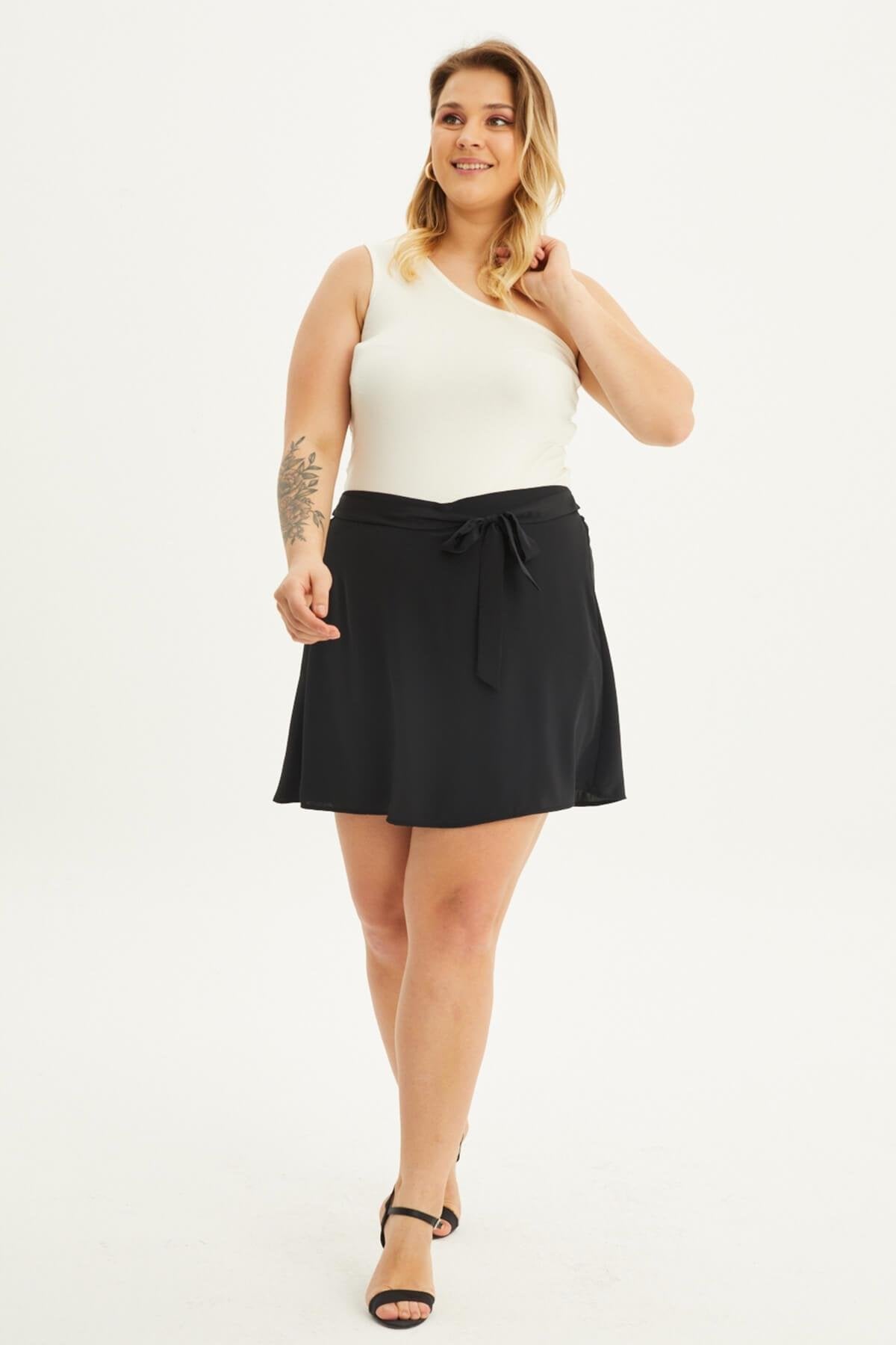 Beli Lastikli Kuşaklı Şort Etek