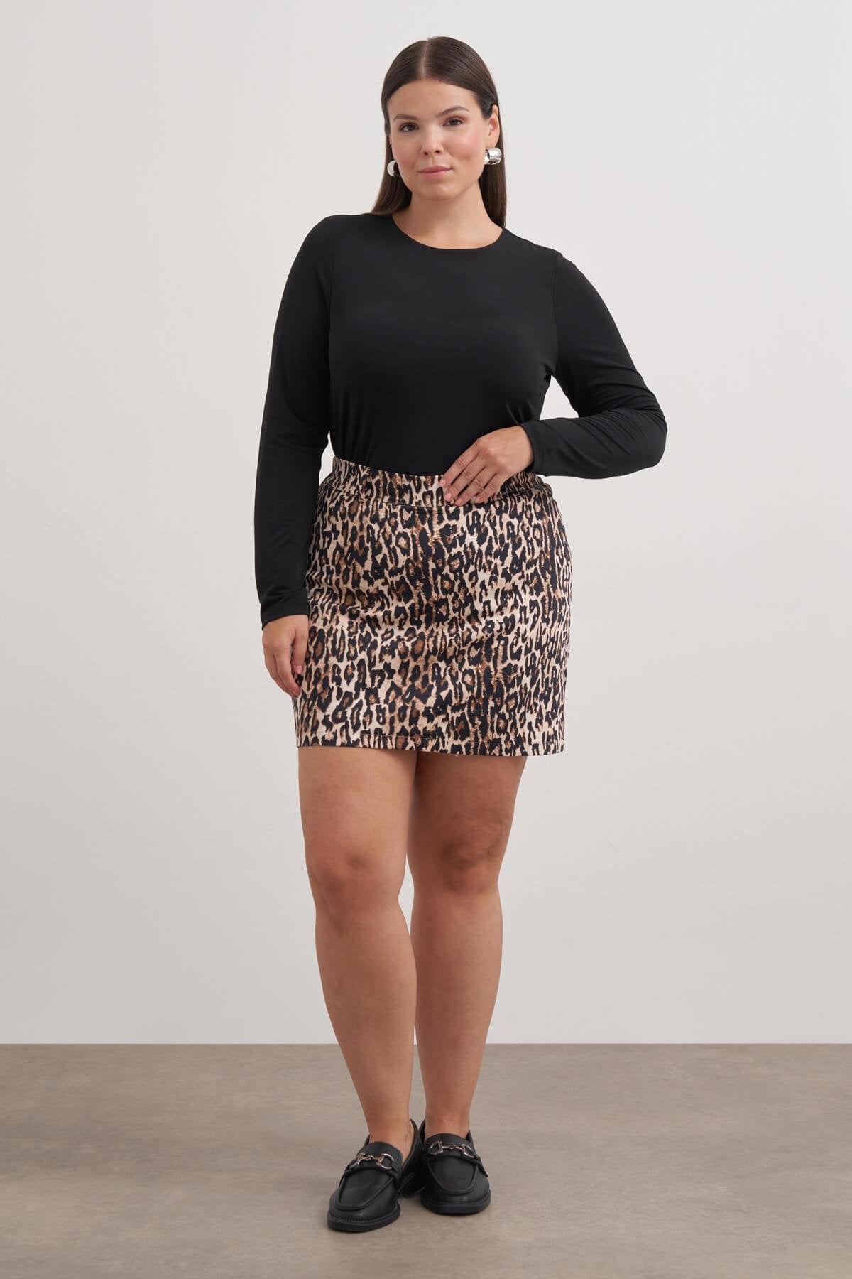 Beli Lastikli Leopar Şort Etek