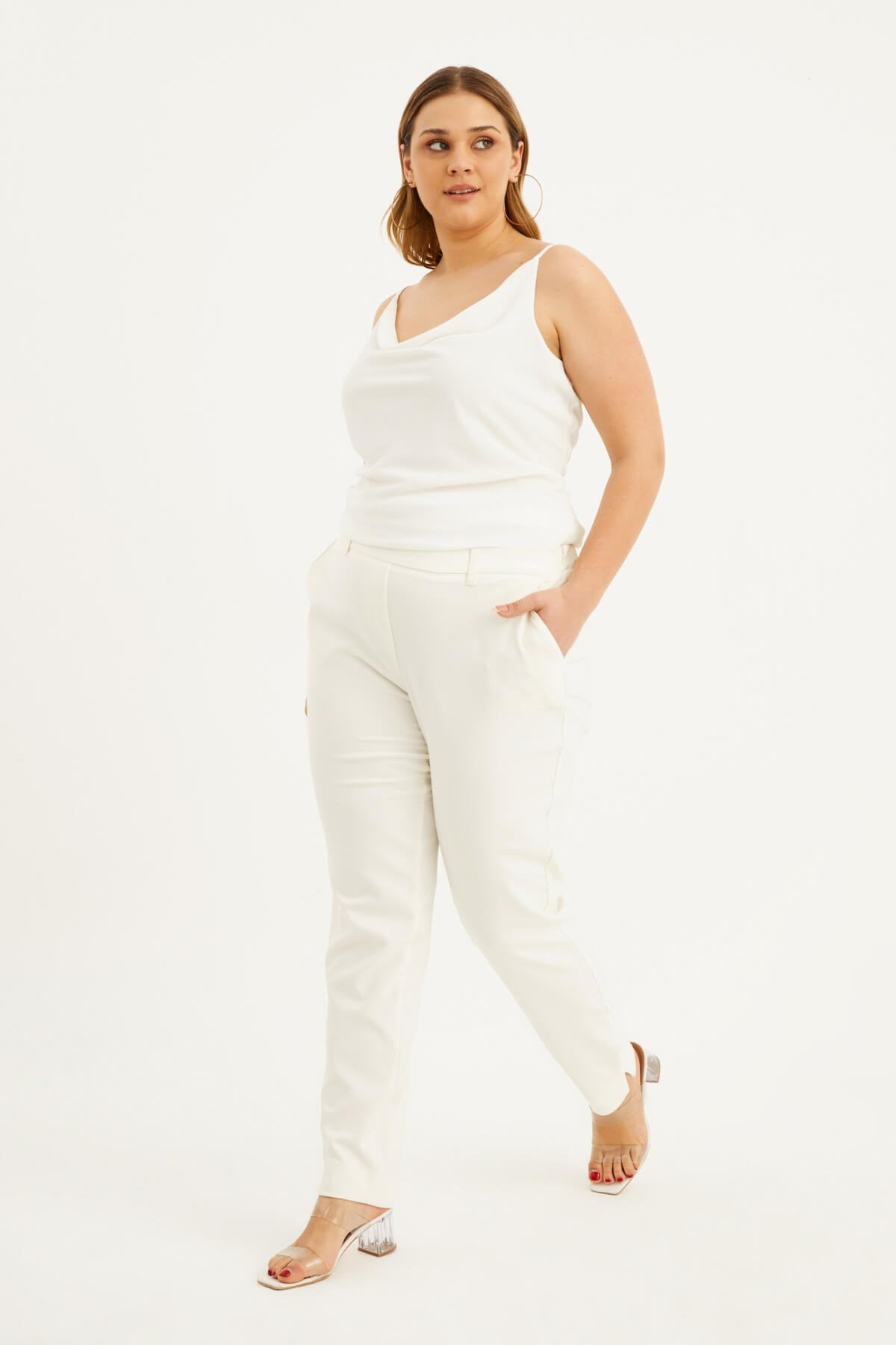 Beli Lastikli Slim Fit Klasik Pantolon