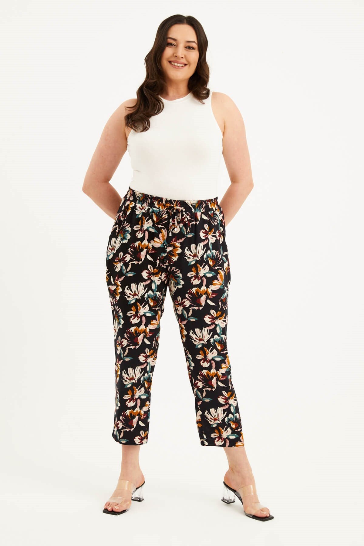 Beli Lastikli Yazlık Pantolon