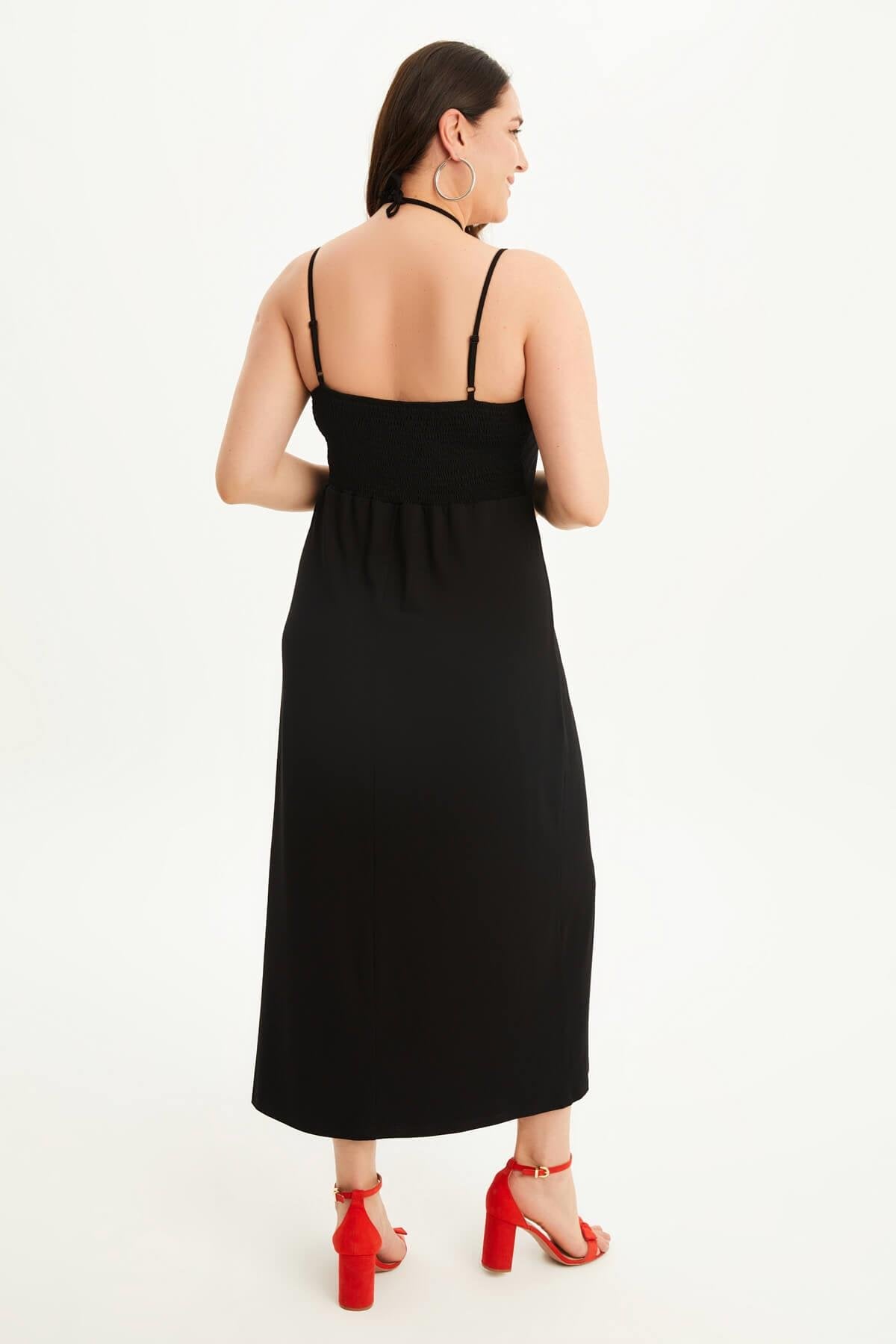 Boyundan Bağlamalı Gipeli Penye Elbise