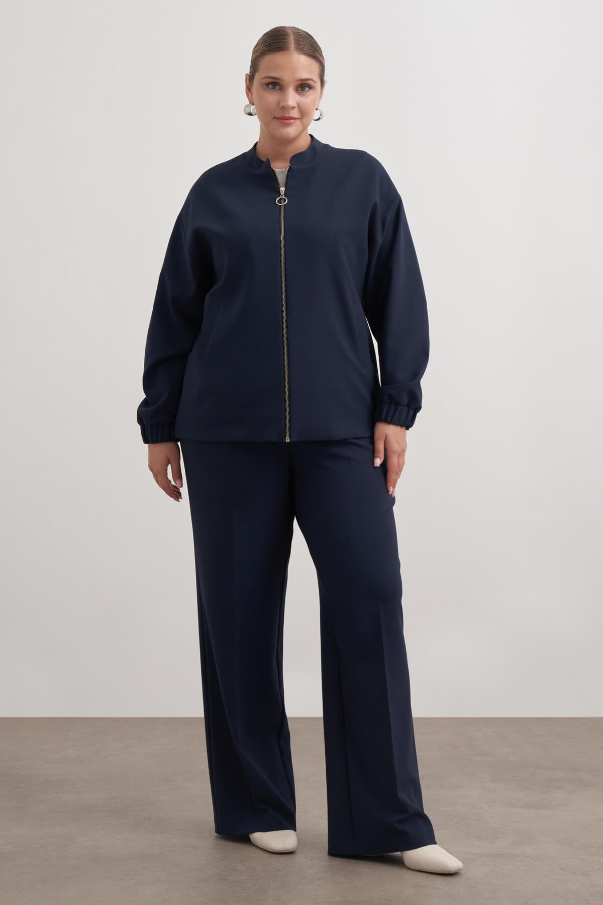 Cep Detaylı Astarlı Stoperli Bomber Ceket