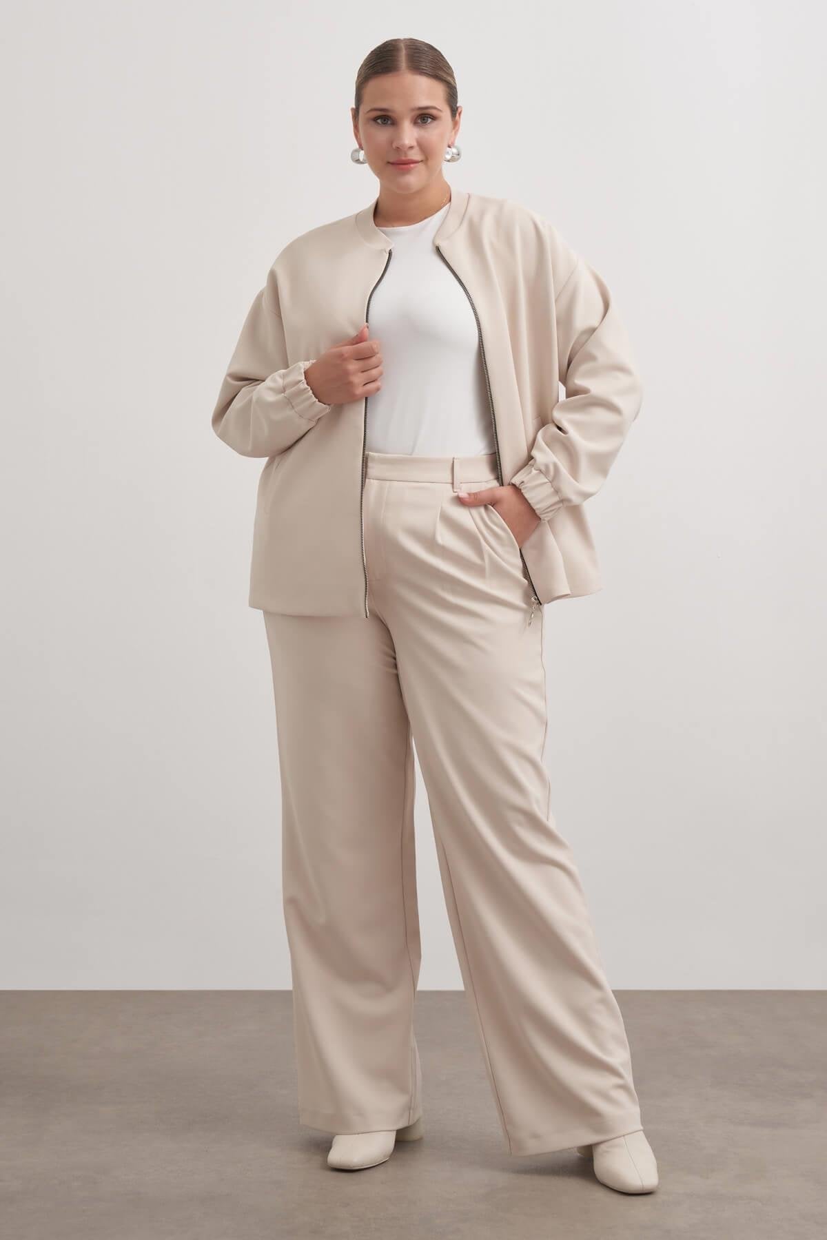 Cep Detaylı Astarlı Stoperli Bomber Ceket