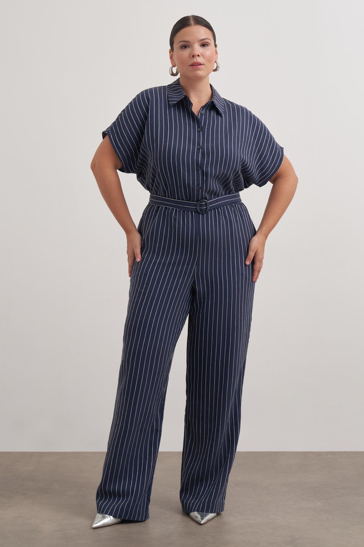 Cep Detaylı Kemerli Tulum