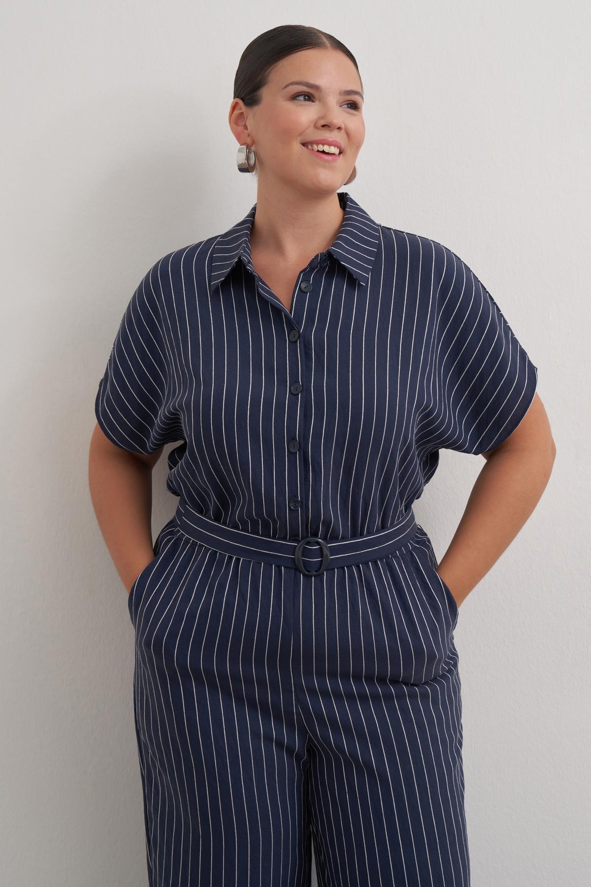 Cep Detaylı Kemerli Tulum