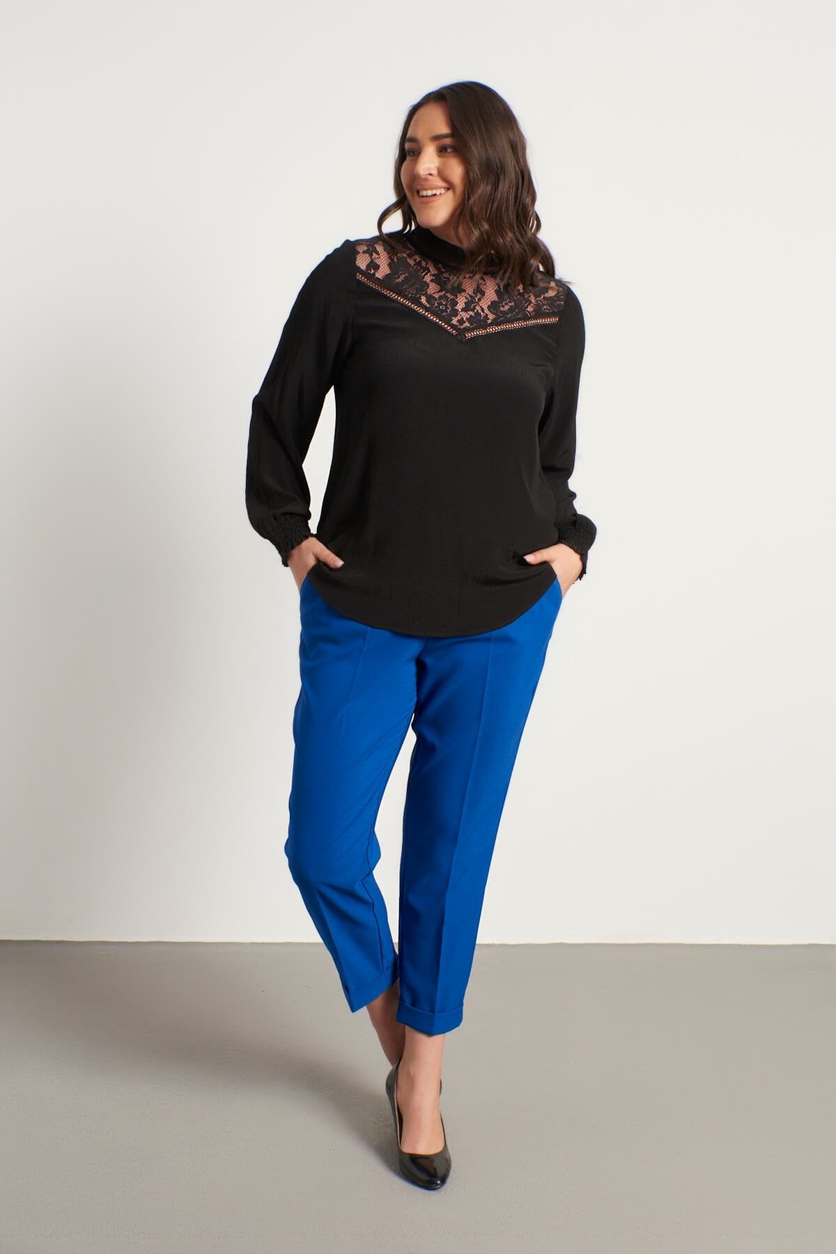 Cep Detaylı Slim Fit Klasik Pantolon