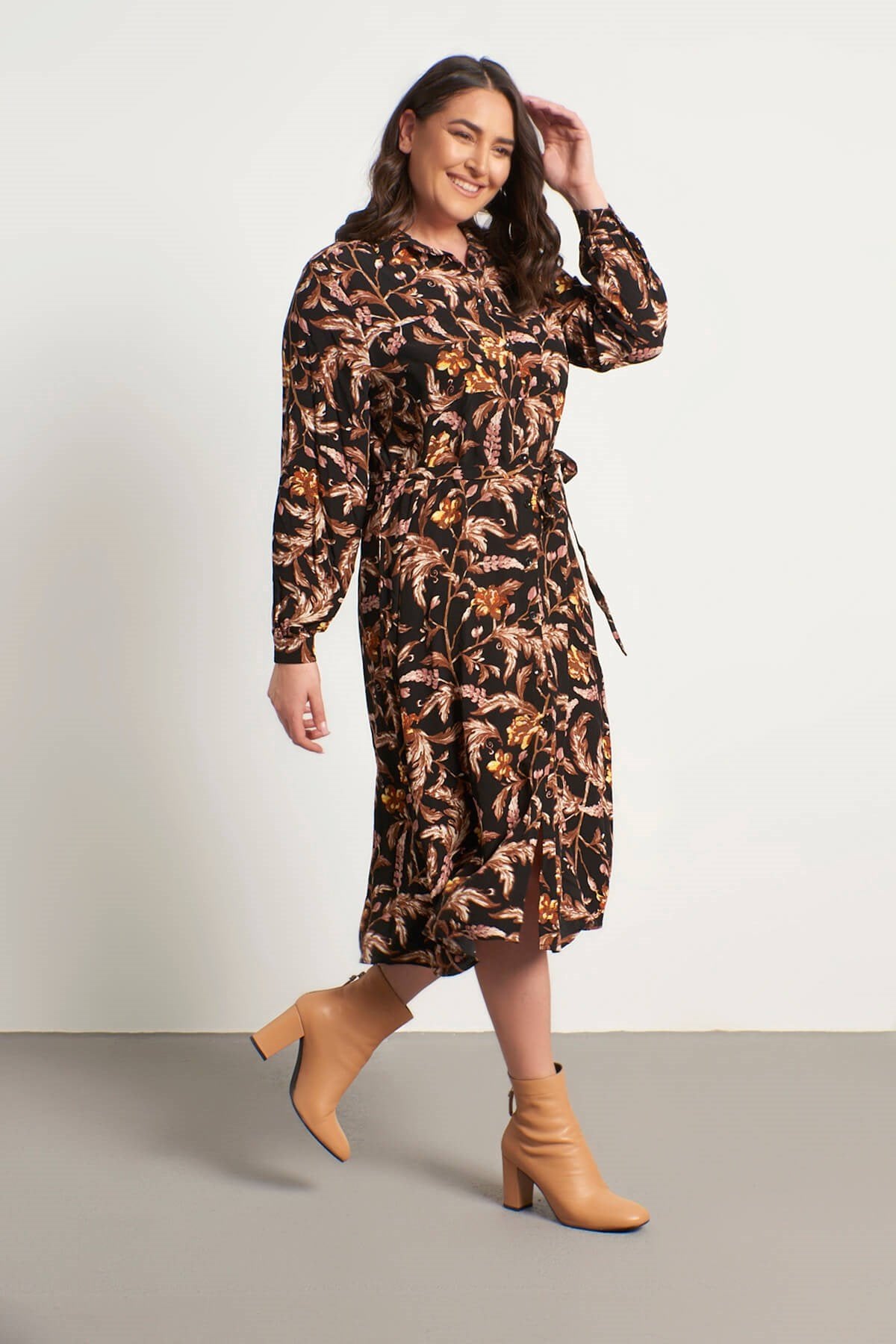 Cepli Kuşaklı Gömlek Elbise