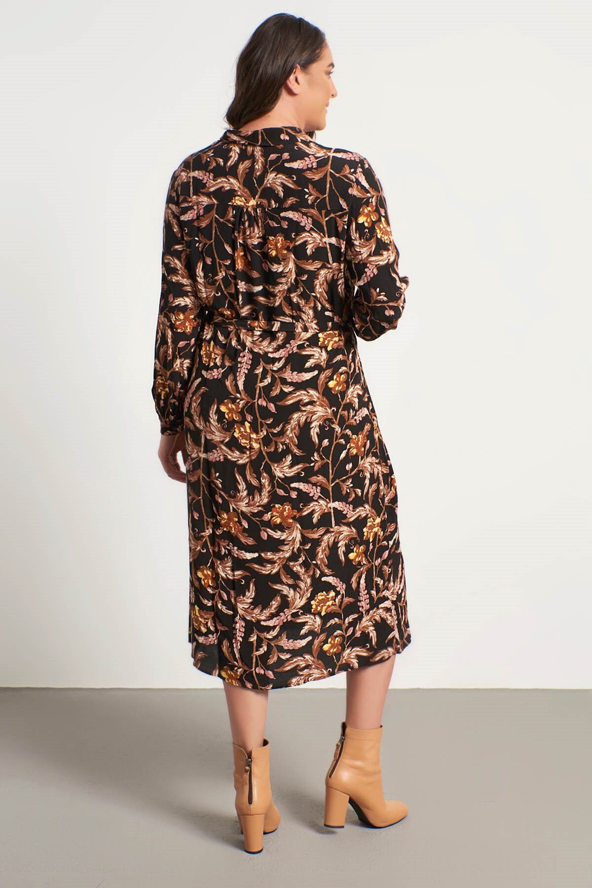 Cepli Kuşaklı Gömlek Elbise