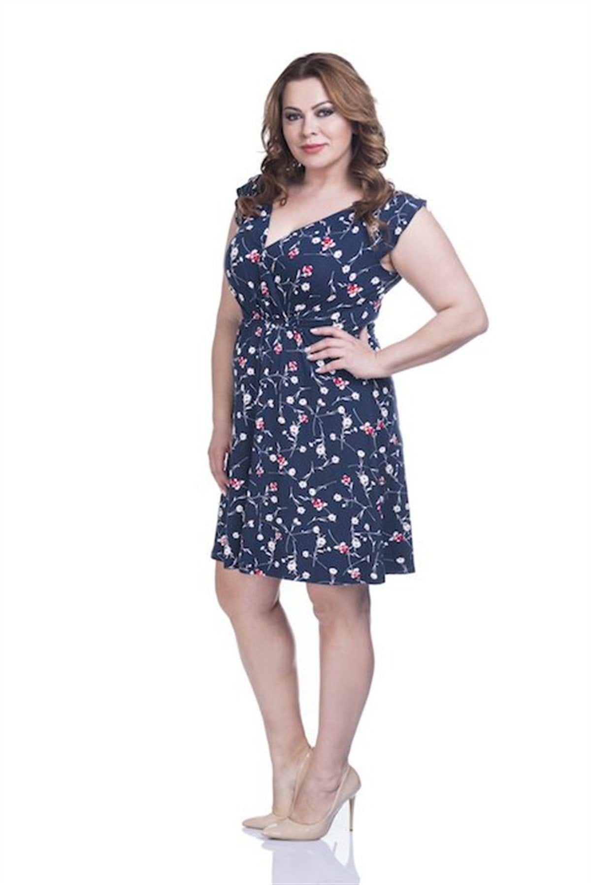 Çiçek Desenli Elbise