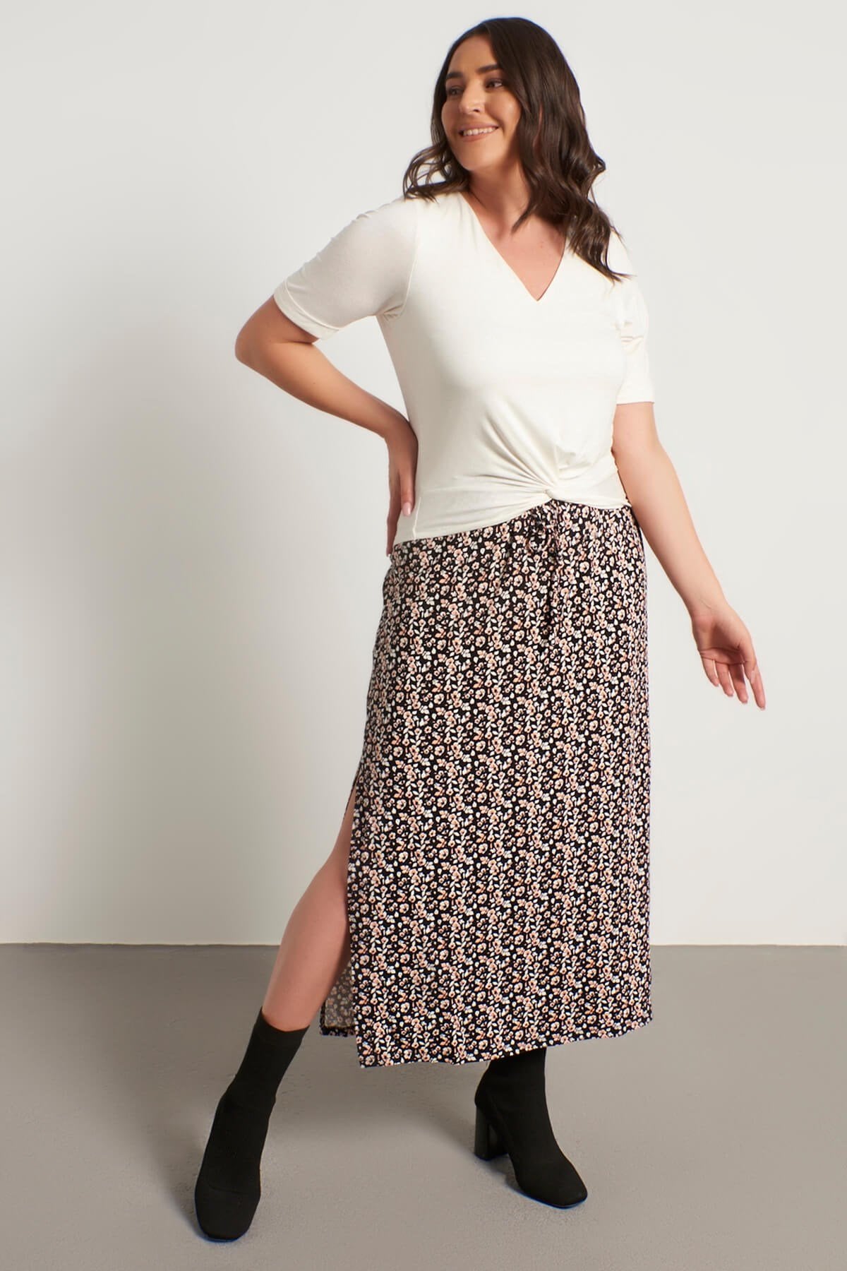 Çiçekli Uzun Penye Etek