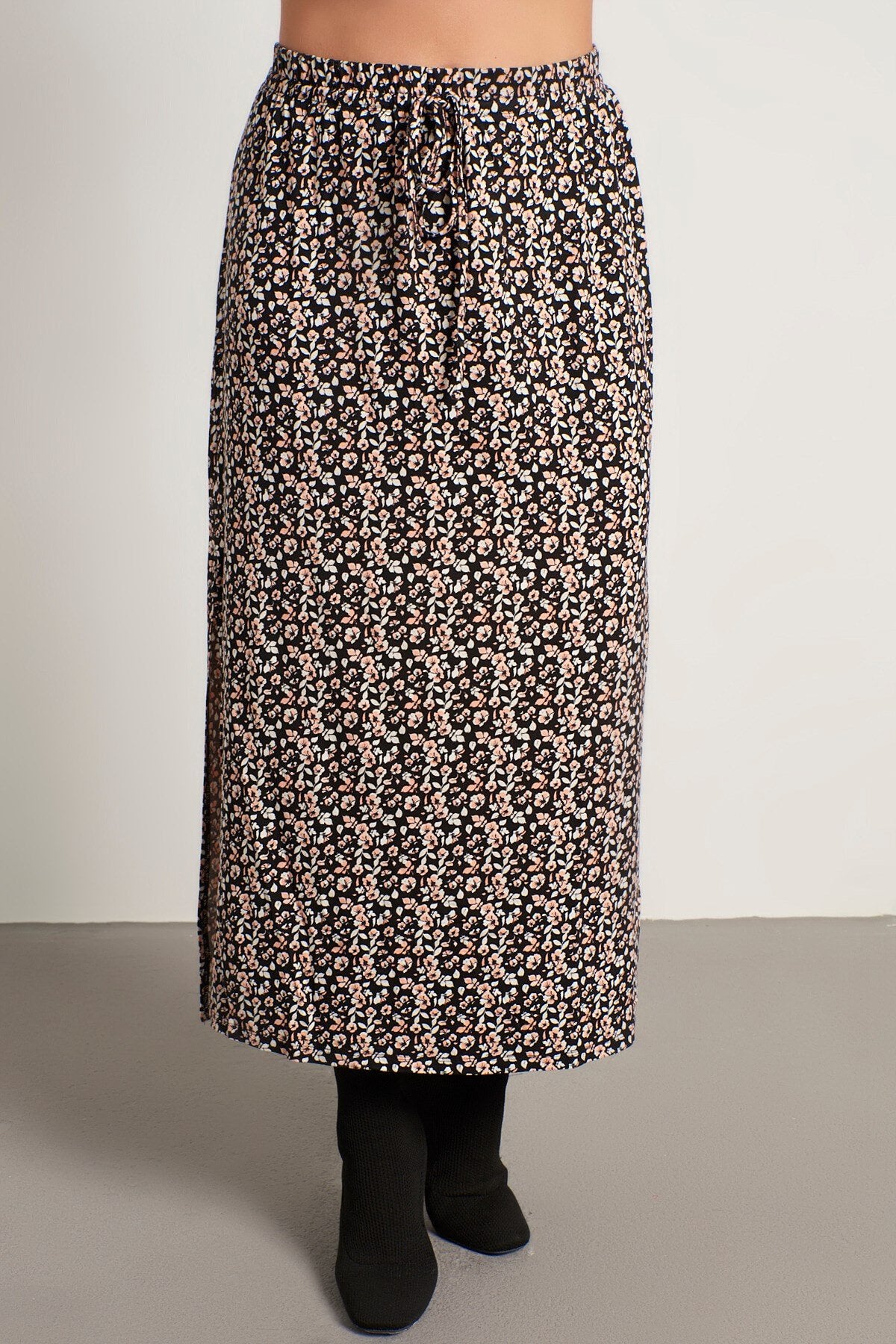 Çiçekli Uzun Penye Etek