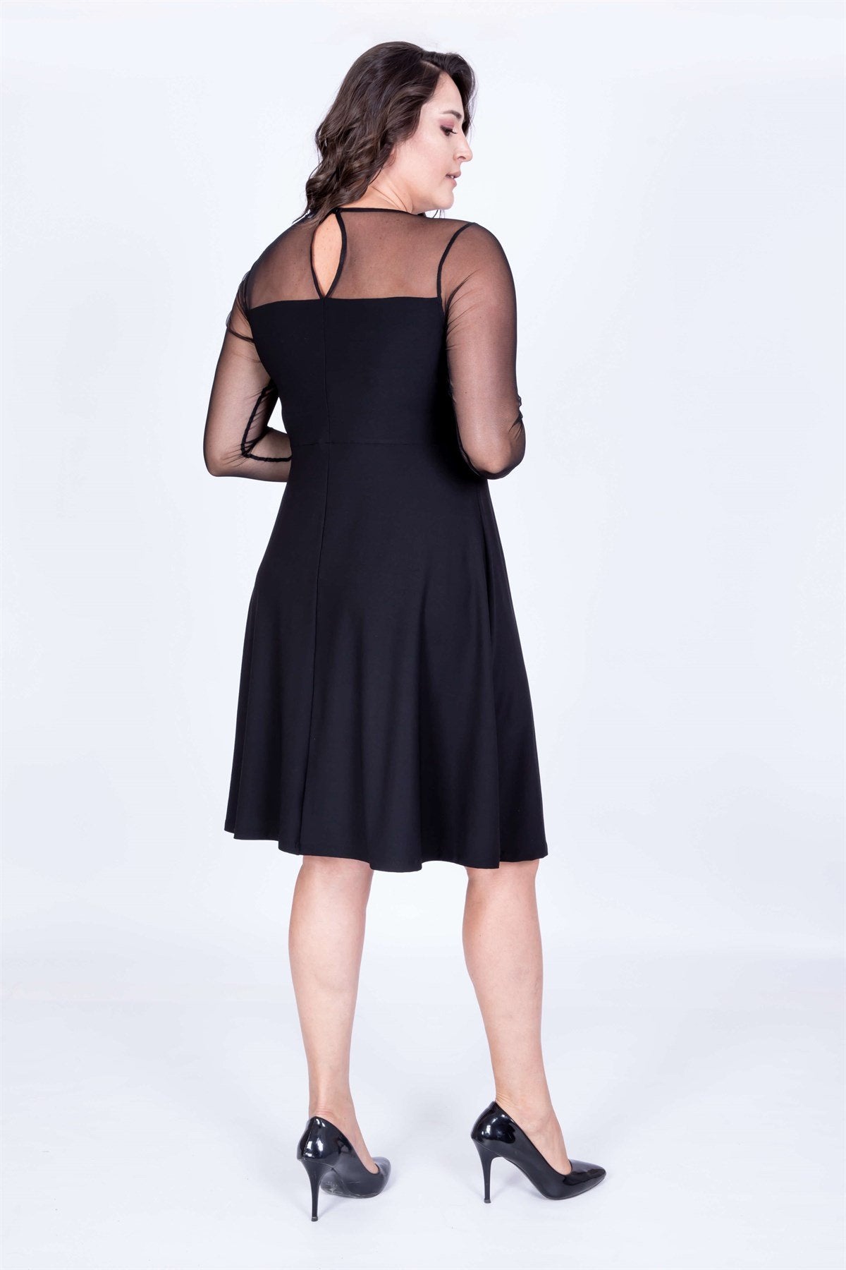 Damla Yaka File Detaylı Elbise