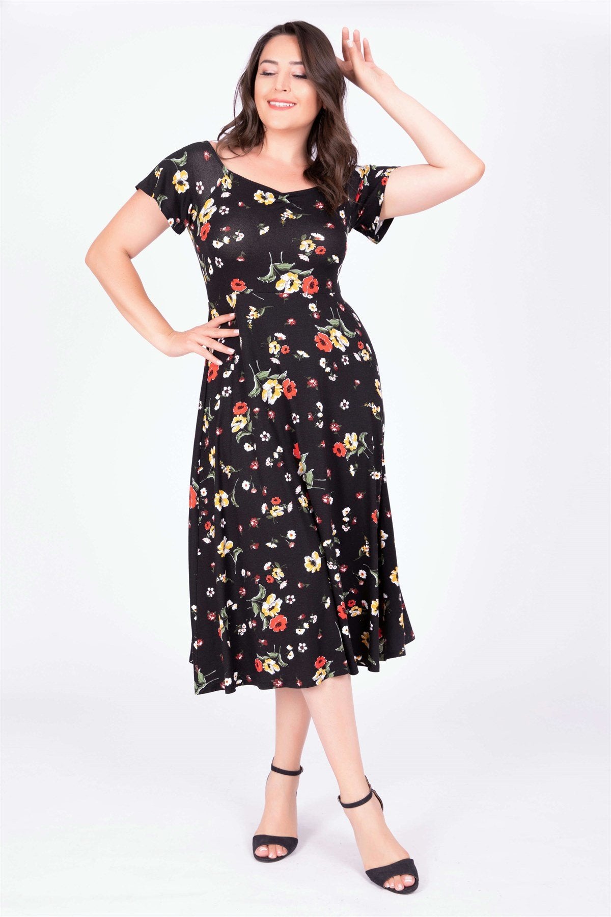 Damla Yaka Uzun Elbise