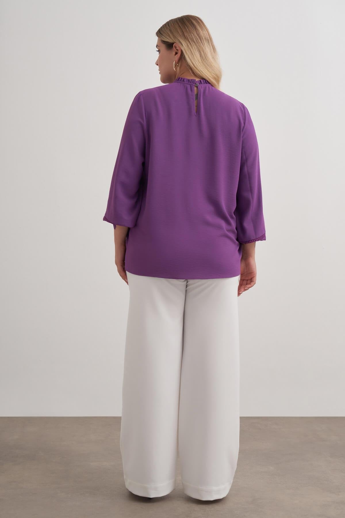 Dantel Şerit Detaylı Bluz