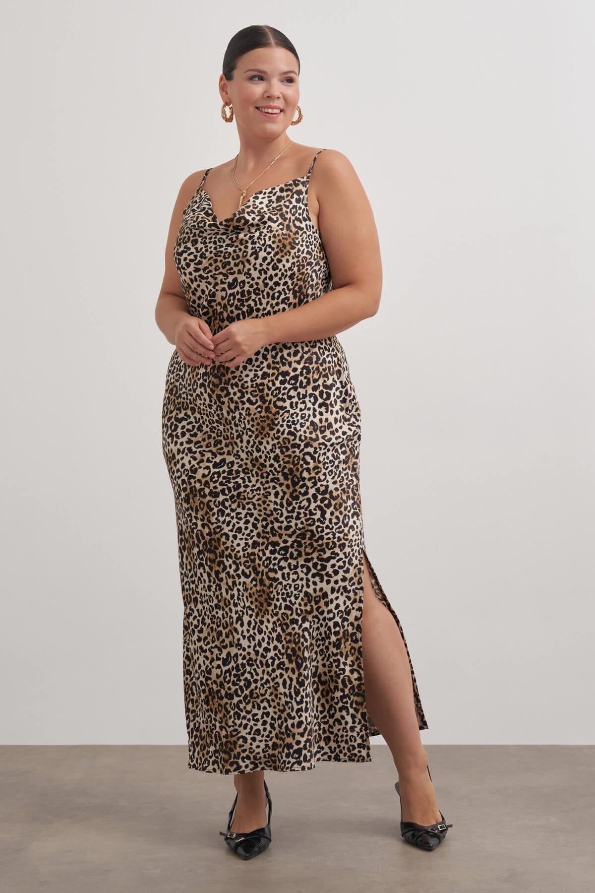 Degaje Yaka Leopar Elbise