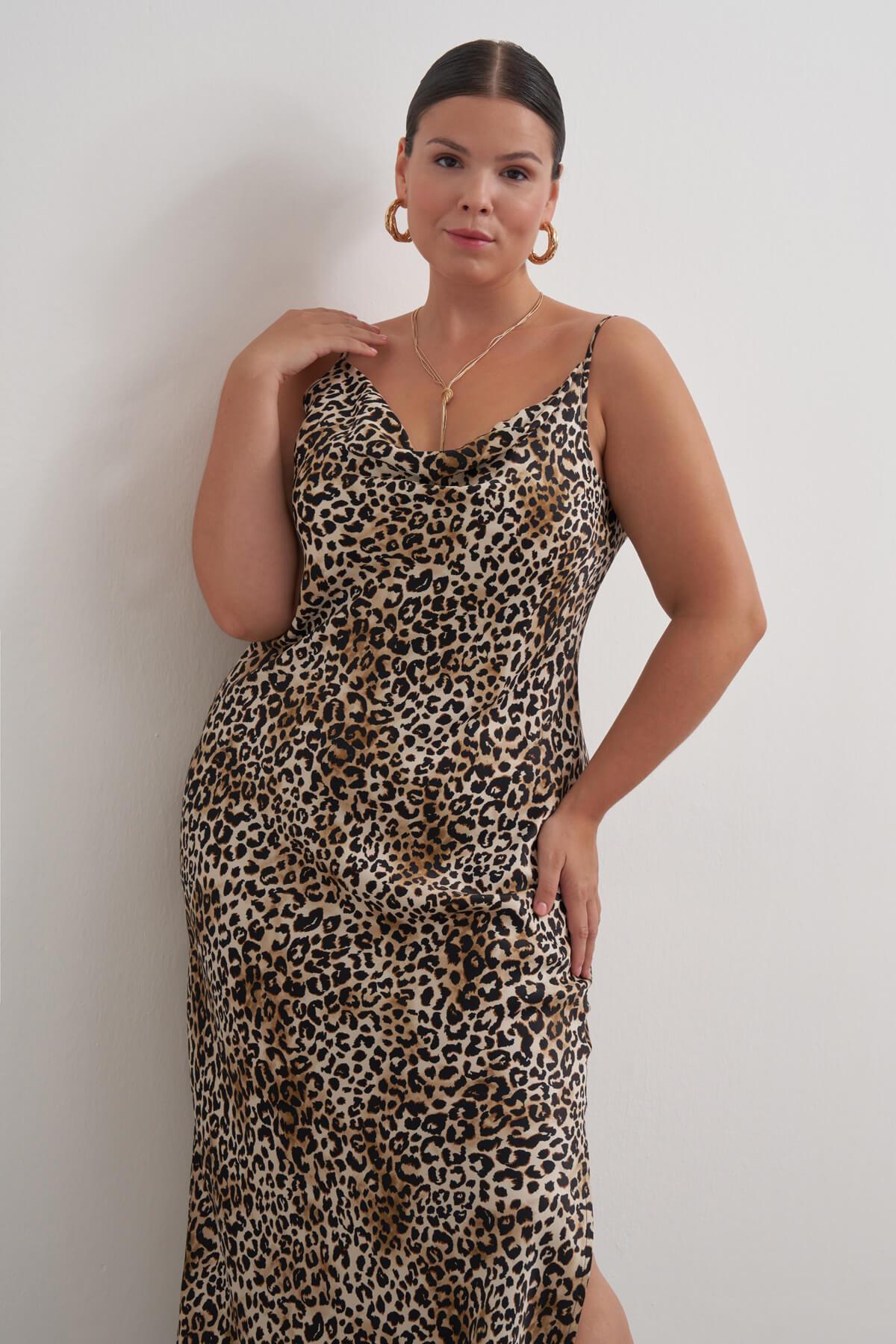 Degaje Yaka Leopar Elbise